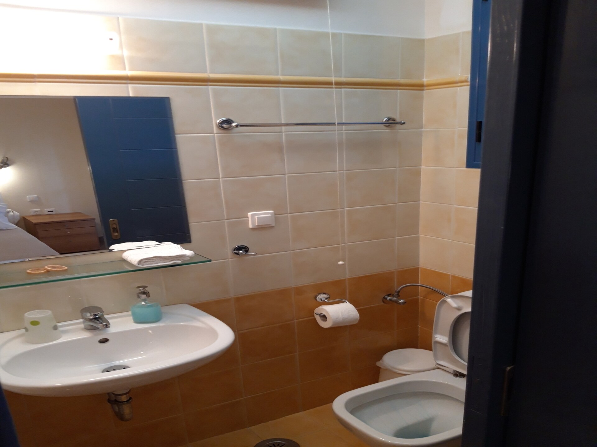 Bohemia Beach House: Direct aan zee op Corfu met gedeeld zwembad - foto 11