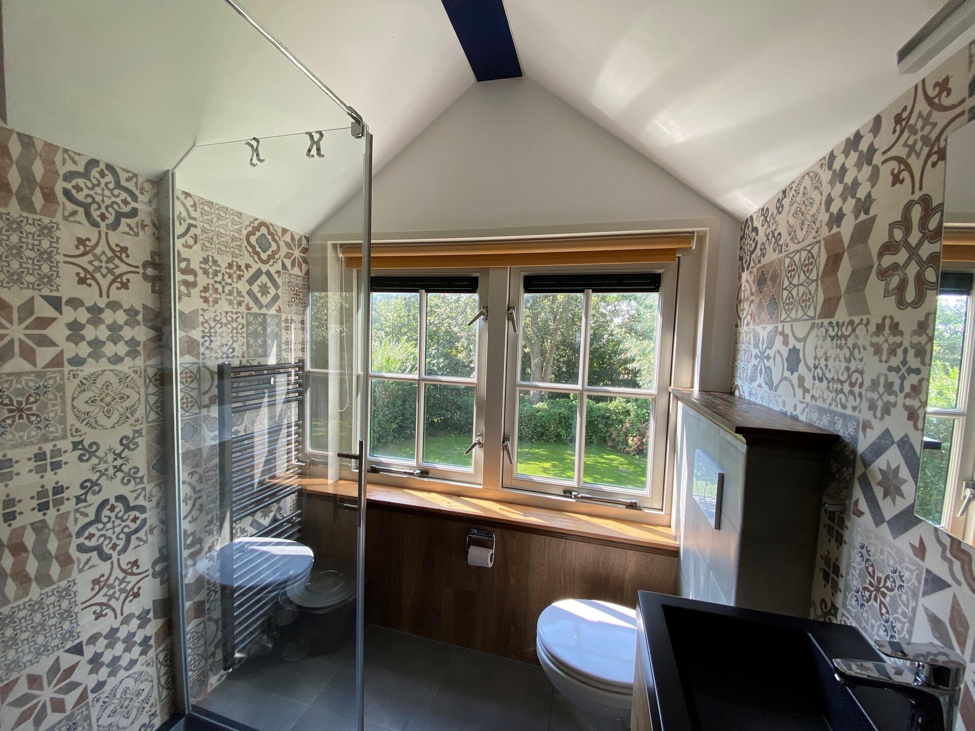 Luxe vrijstaande villa met jacuzzi op rustig vakantiepark in Noord-Holland - foto 19