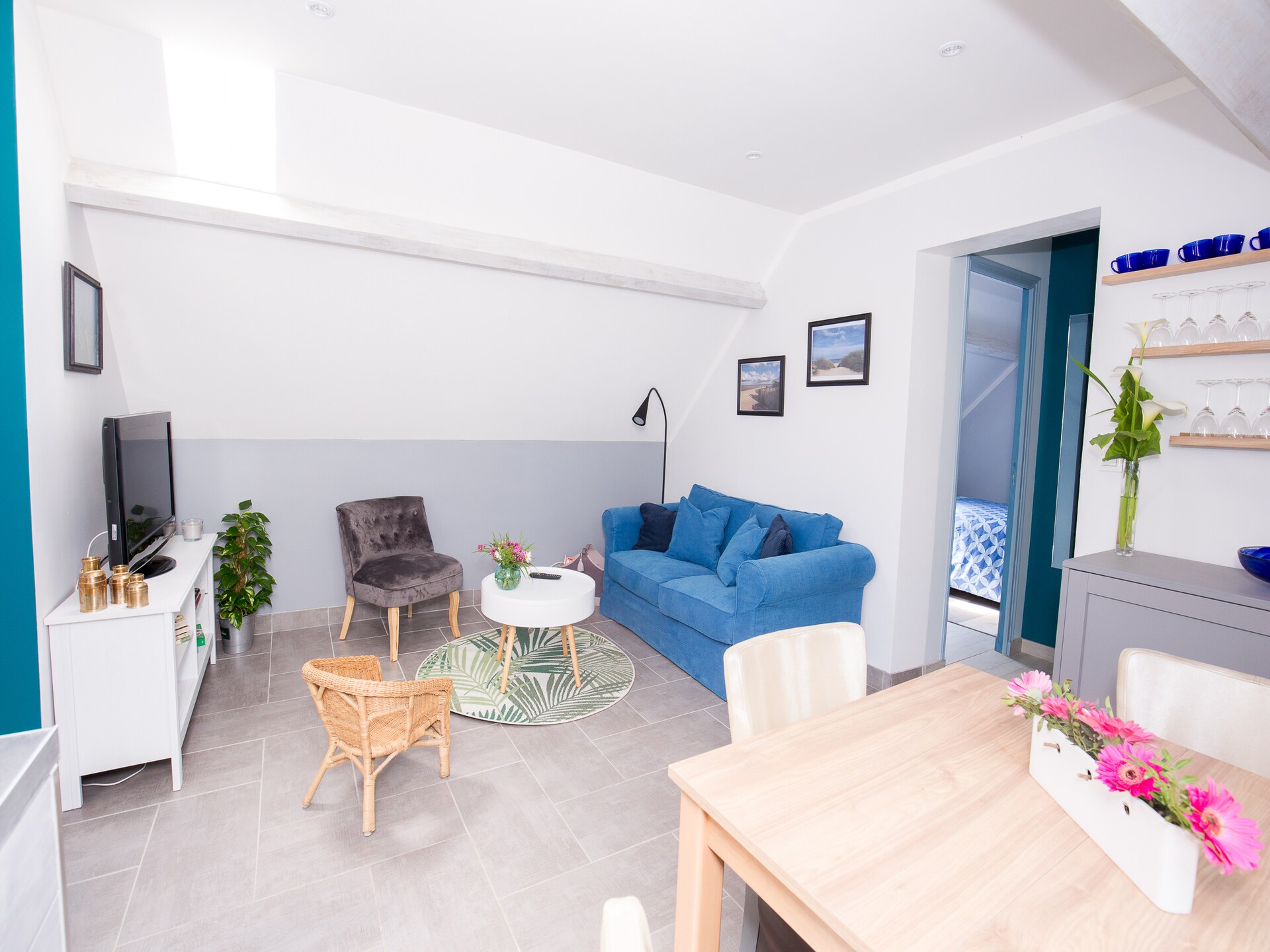 Modern vakantiehuis in Quinéville met panoramisch zeezicht, tuin & bbq - foto 2
