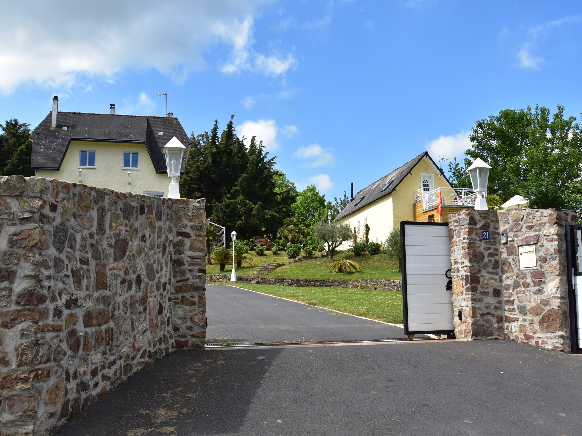 Modern vakantiehuis in Quinéville met panoramisch zeezicht, tuin & bbq - foto 19