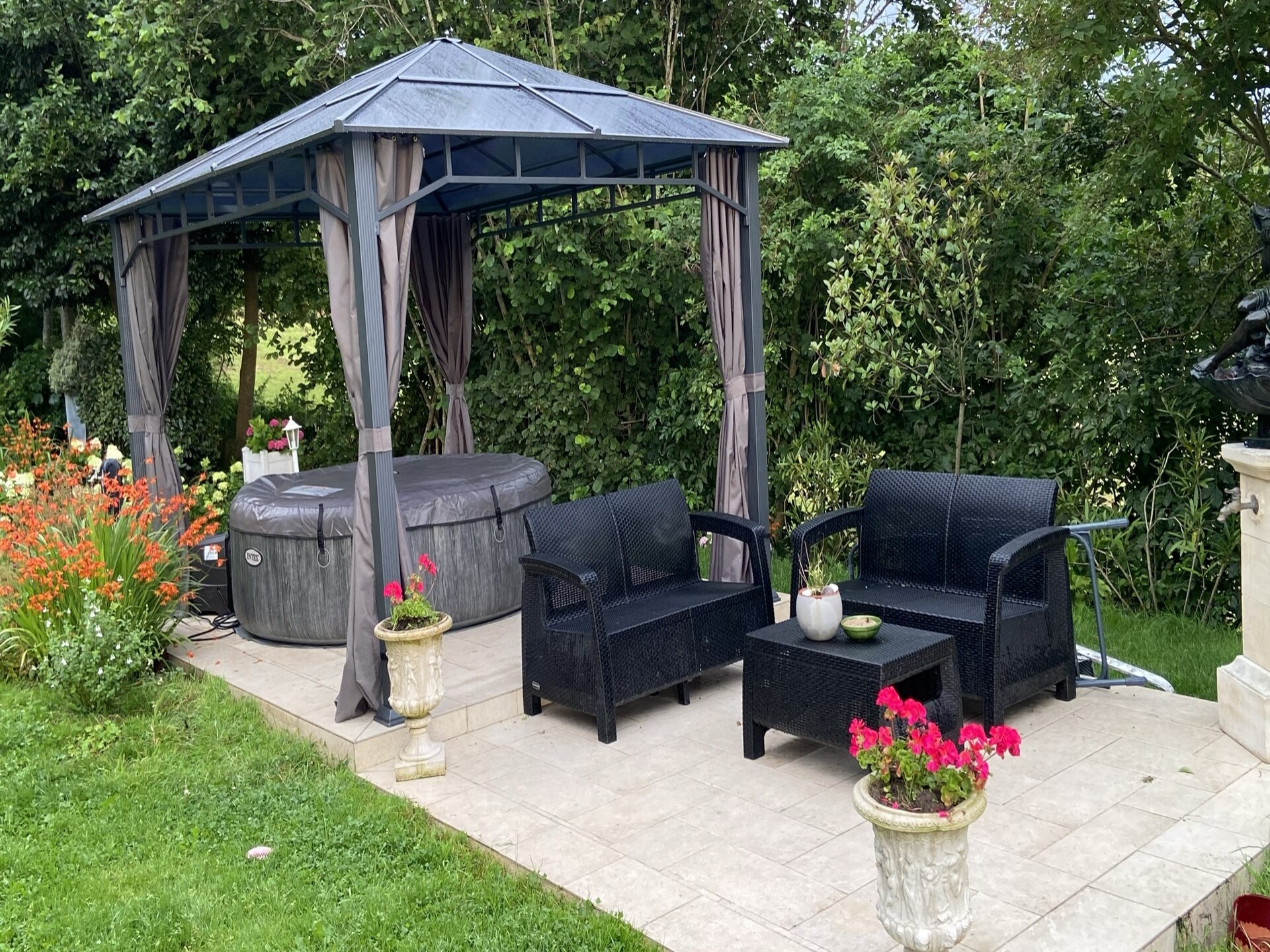 Modern vakantiehuis in Quinéville met panoramisch zeezicht, tuin & bbq - foto 41