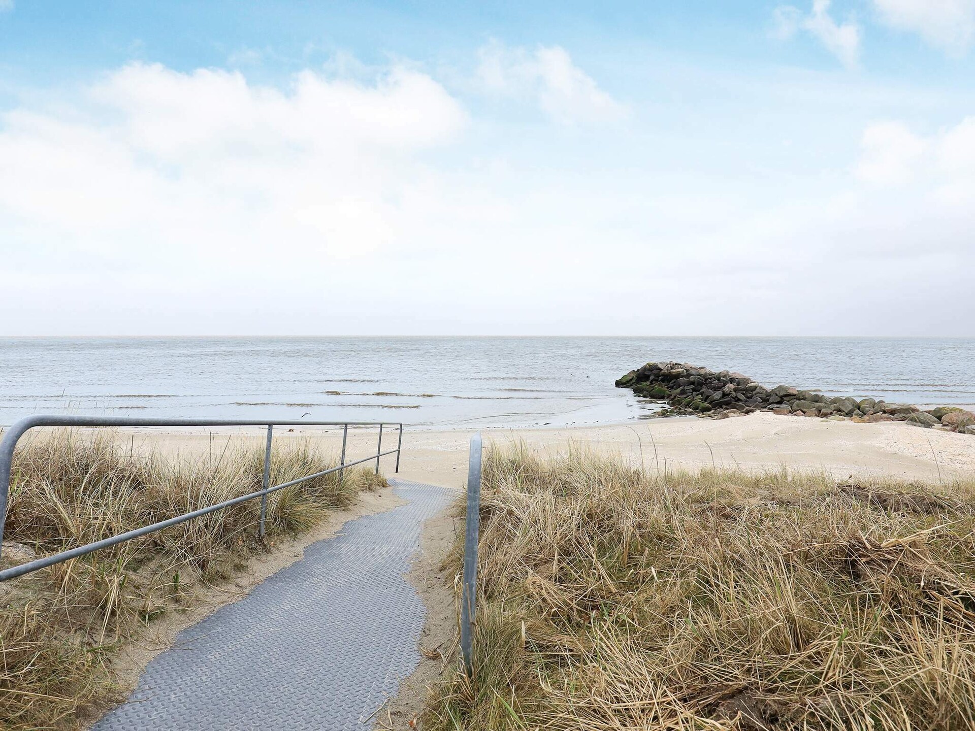 Licht vakantiehuis op 50 meter van de Oostzee in Sæby - foto 24