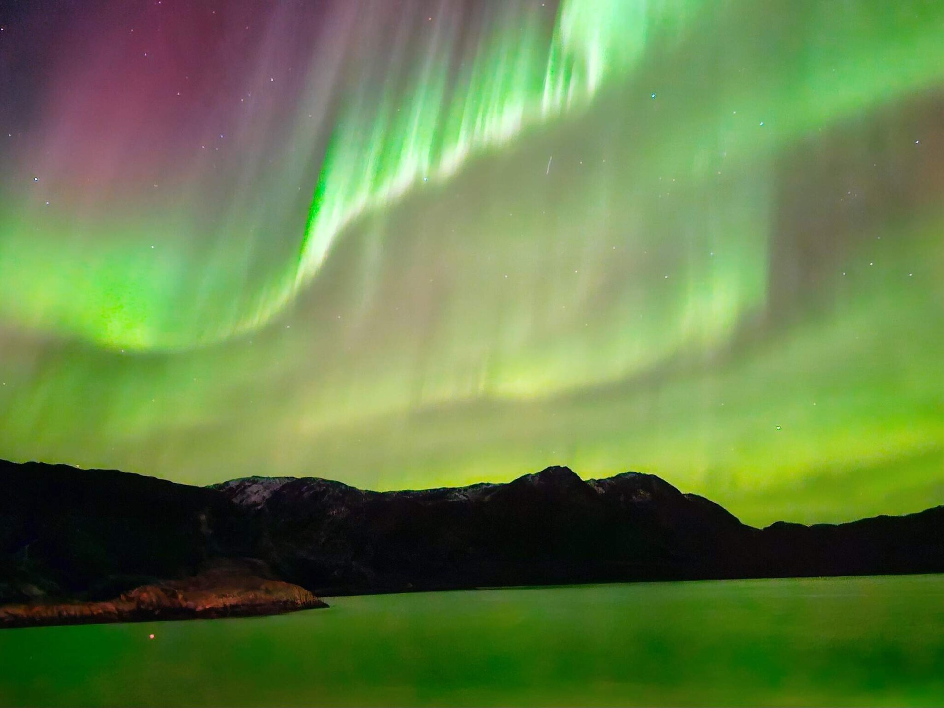 Authentieke vissershut aan zee op Rebbenesøya – Noorderlicht en wereldvisserij - foto 10