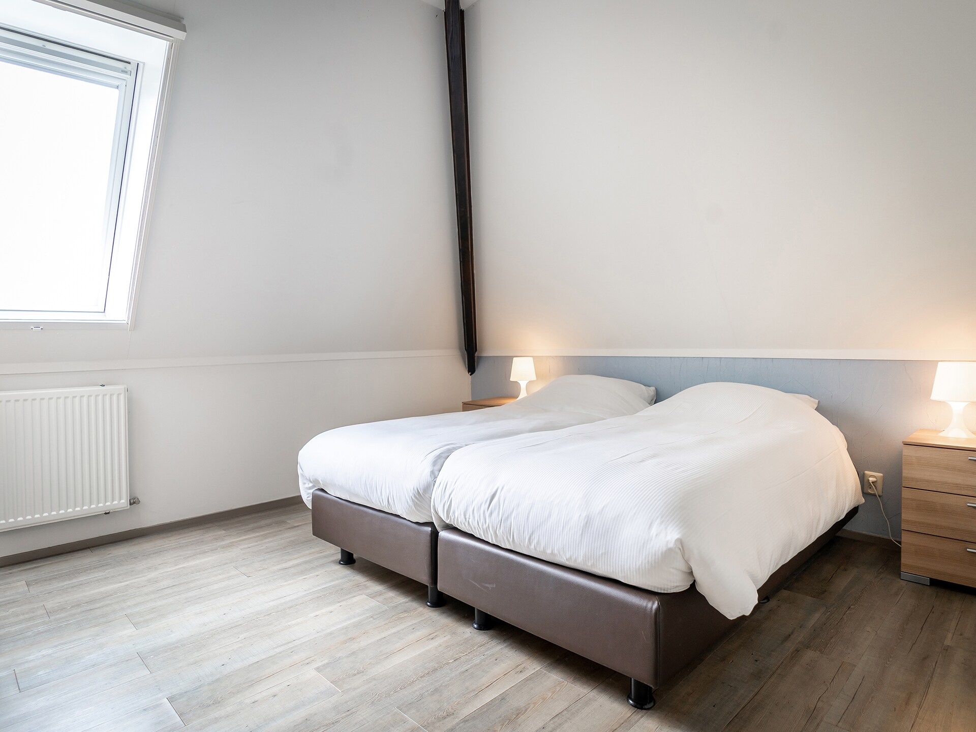 Knus hoekappartement in historische stolpboerderij op Texel, nabij bos en golfbaan - foto 13