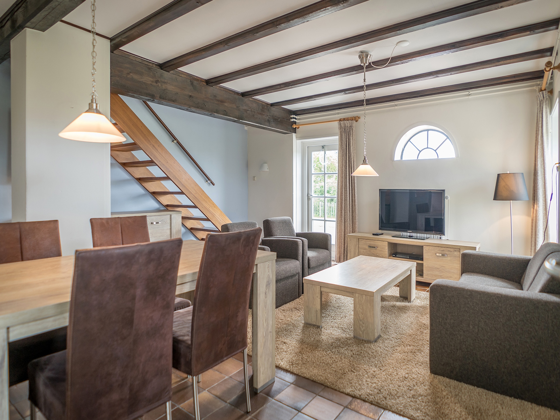 Knus hoekappartement in historische stolpboerderij op Texel, nabij bos en golfbaan - foto 18