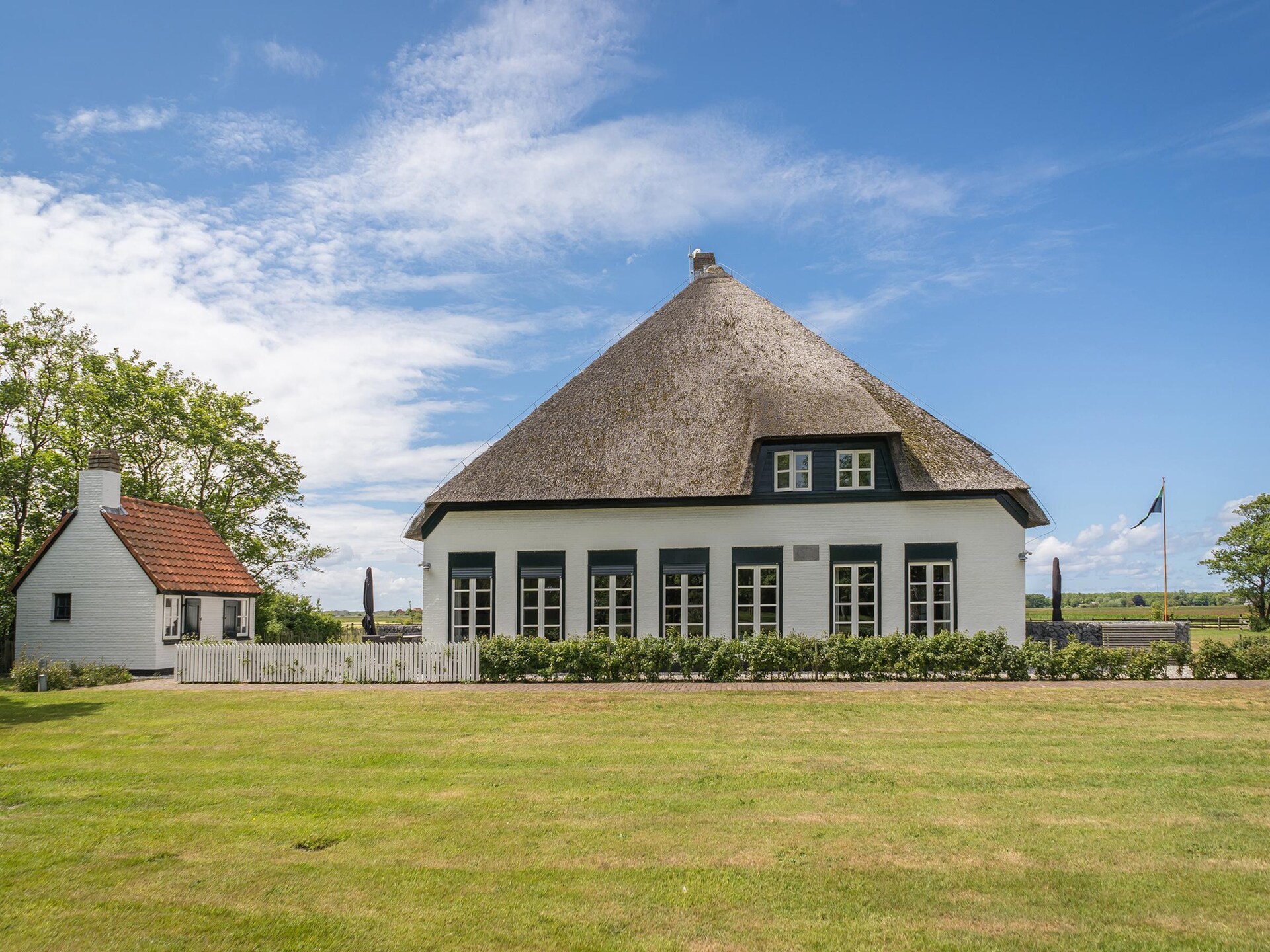 Knus hoekappartement in historische stolpboerderij op Texel, nabij bos en golfbaan - foto 35
