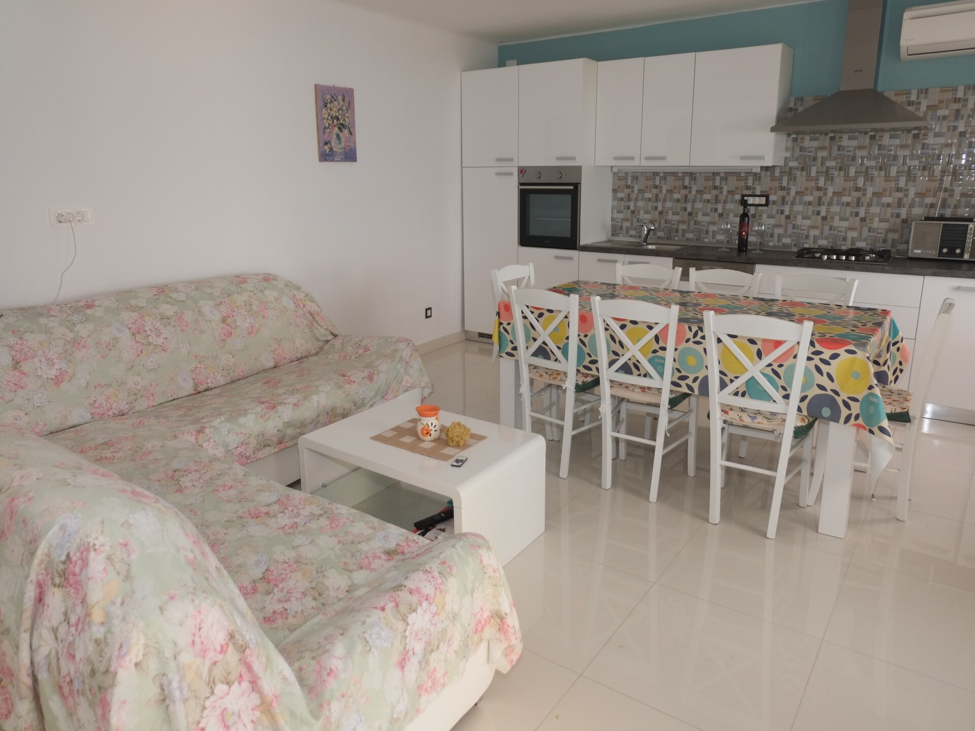 Ruim vakantiehuis voor 8 met zeezicht en tuin bij Crikvenica - foto 9