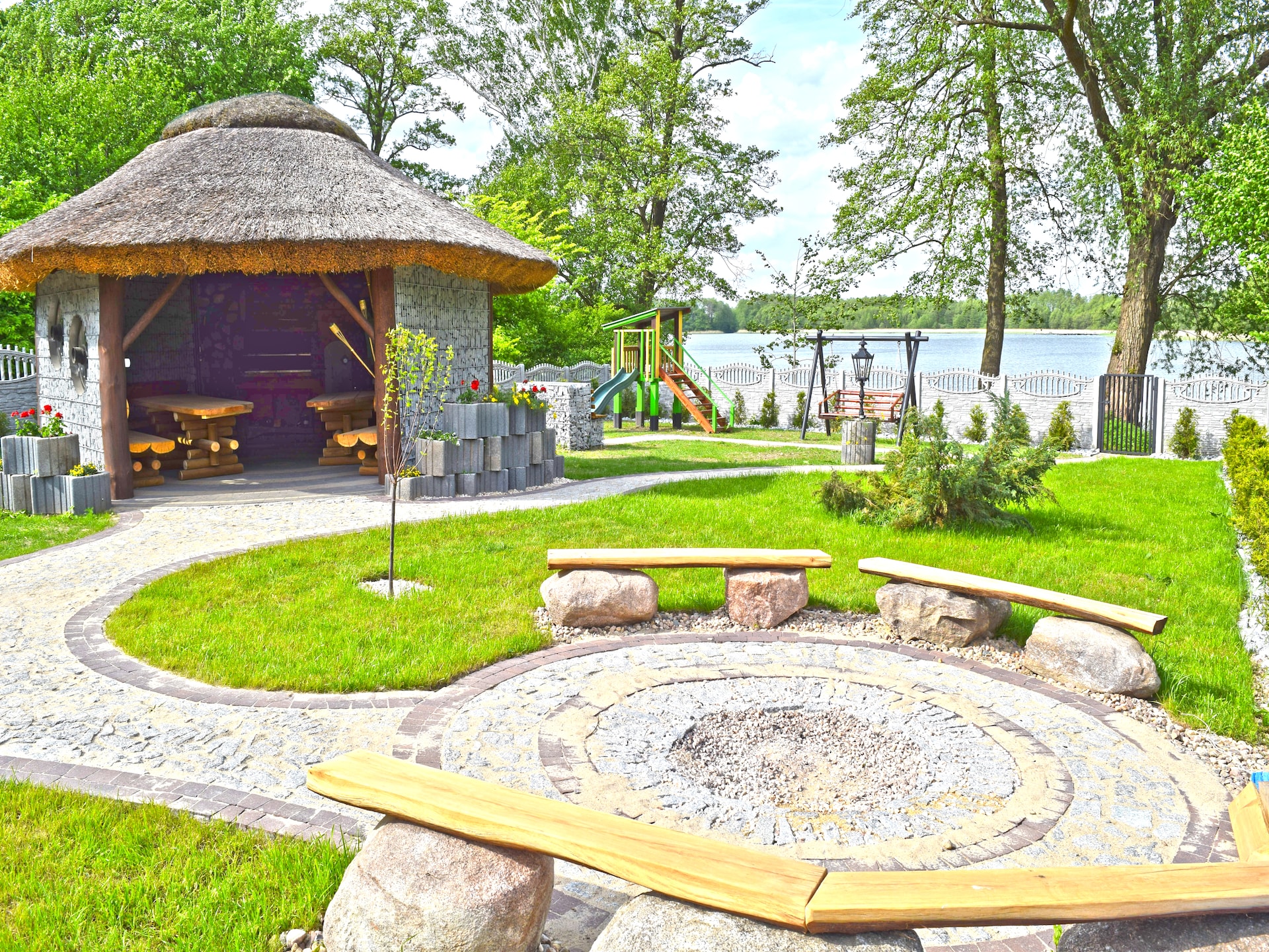 4-persoons vakantiehuis direct aan het meer in Lubrza - foto 33