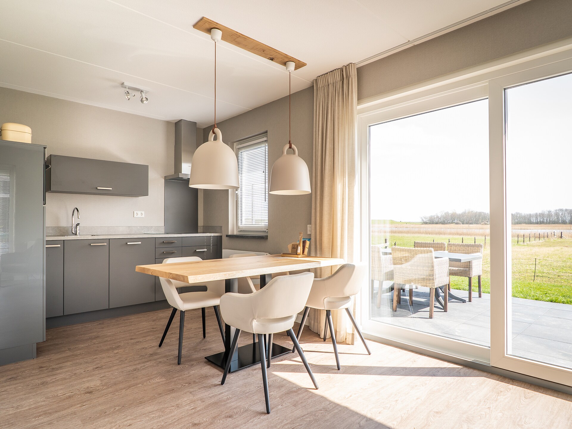 Bungalow Roggesloot A-8a: rustig vakantiehuis bij bos en golfbaan - foto 3