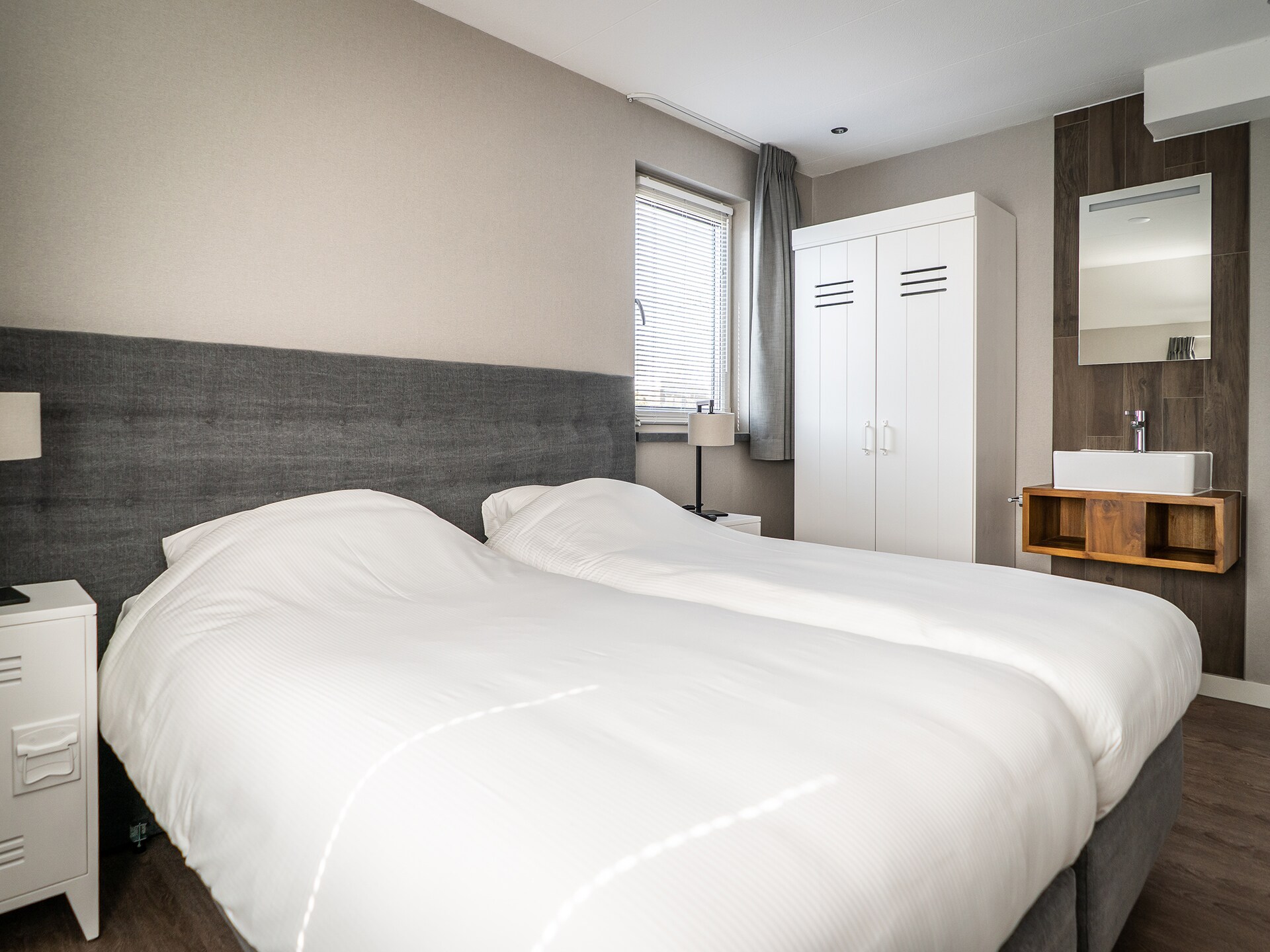 Vrijstaande bosbungalow bij golfbaan, 50m van centrum De Cocksdorp - foto 11