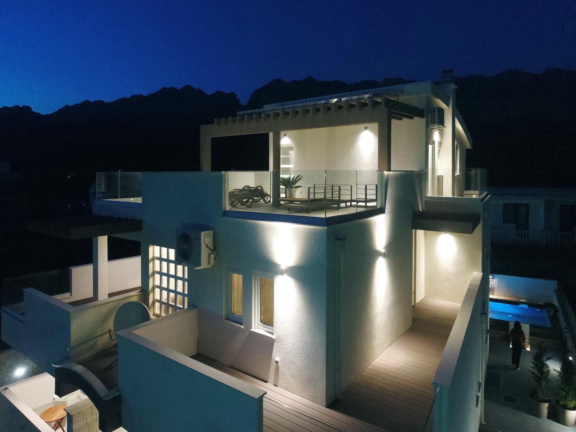 Centraal gelegen villa in Seline met privézwembad voor 17 personen - foto 12