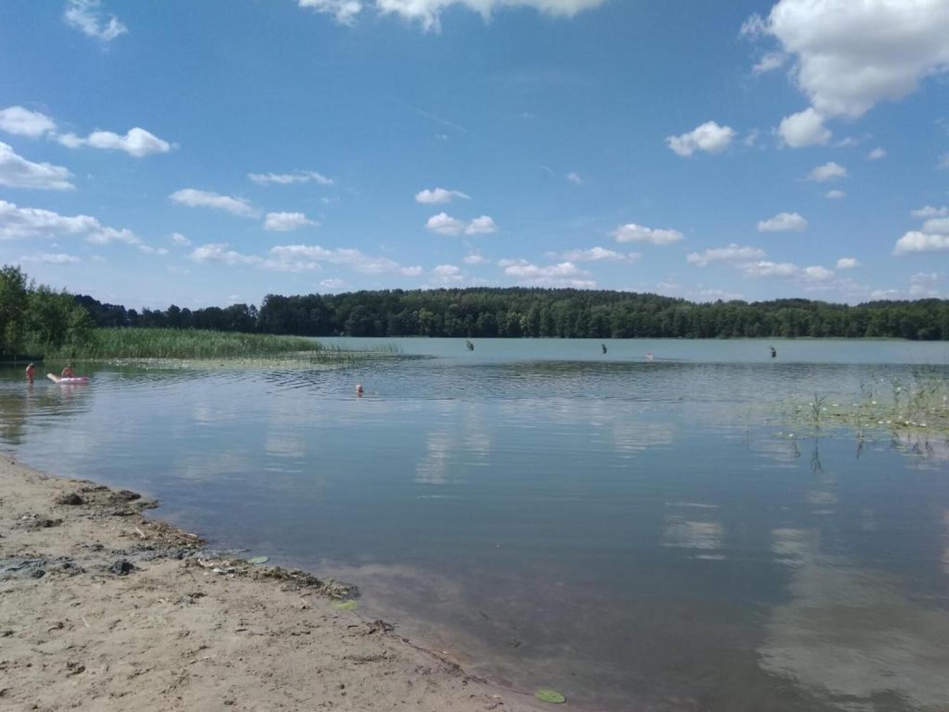 Centraal gelegen vakantiehuis aan het meer in Lubrza - foto 22