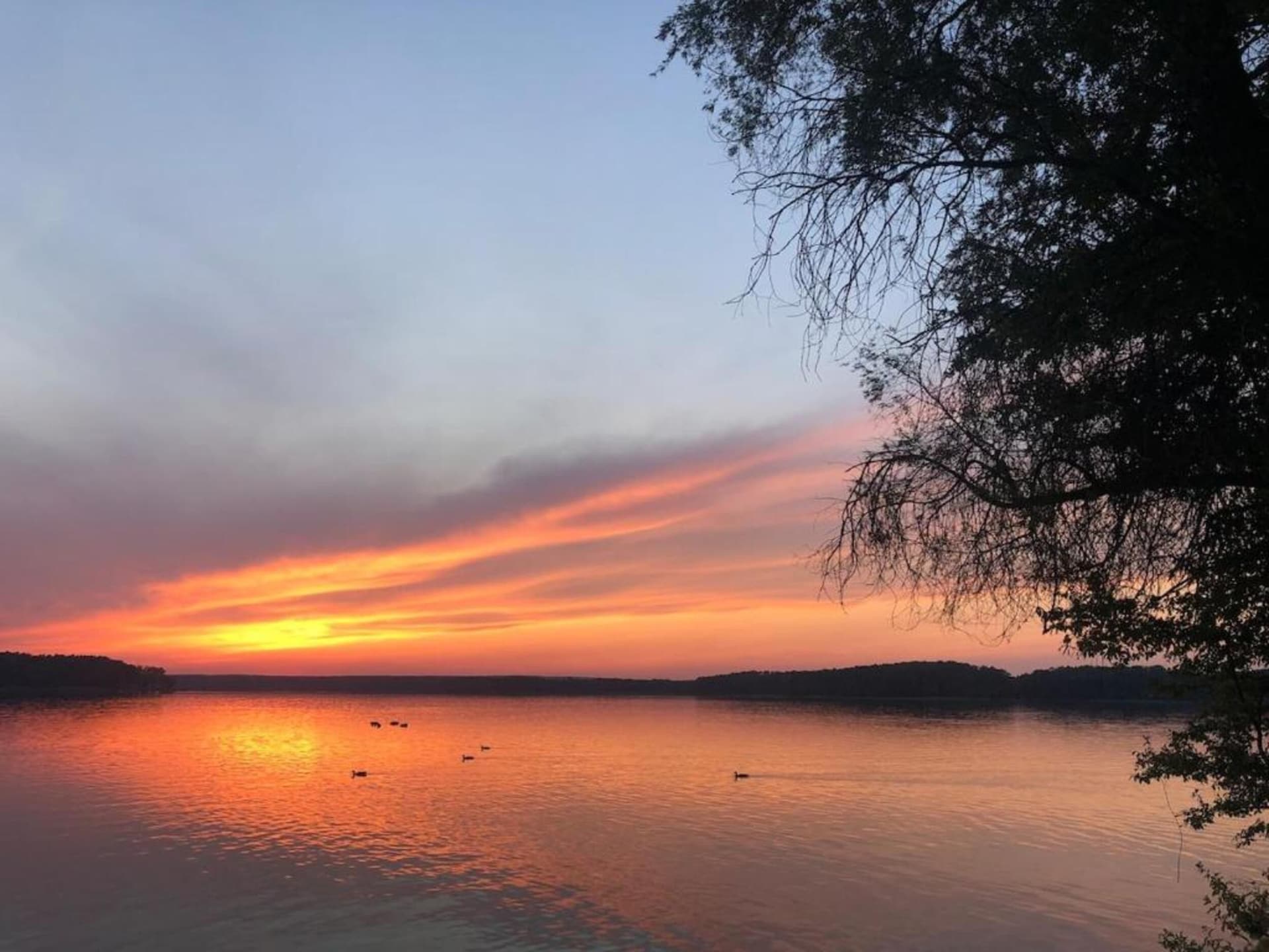 Centraal gelegen vakantiehuis aan het meer in Lubrza - foto 38
