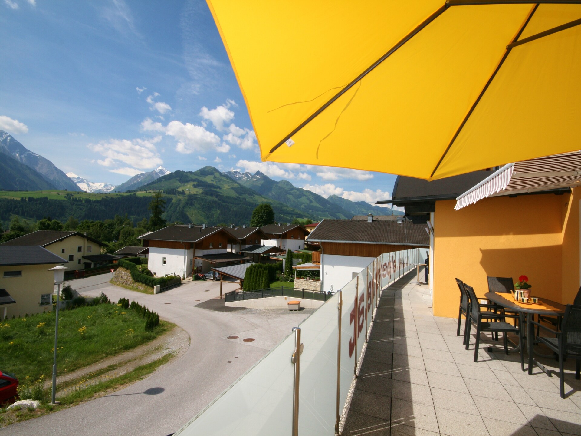 Chalet Mayr XL: 26-persoons vrijstaand chalet aan de piste in Piesendorf - foto 15