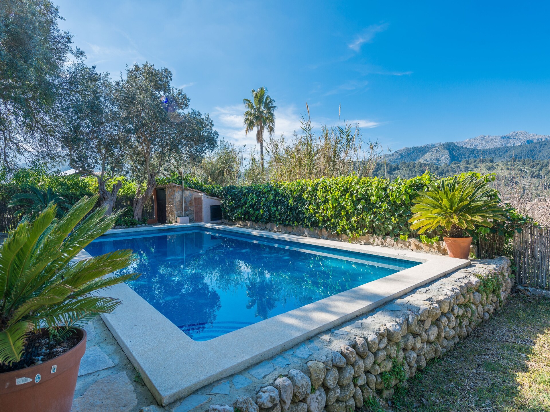 Villa Coste Can Moragues: privézwembad en golf op 900m van Pollença - foto 14