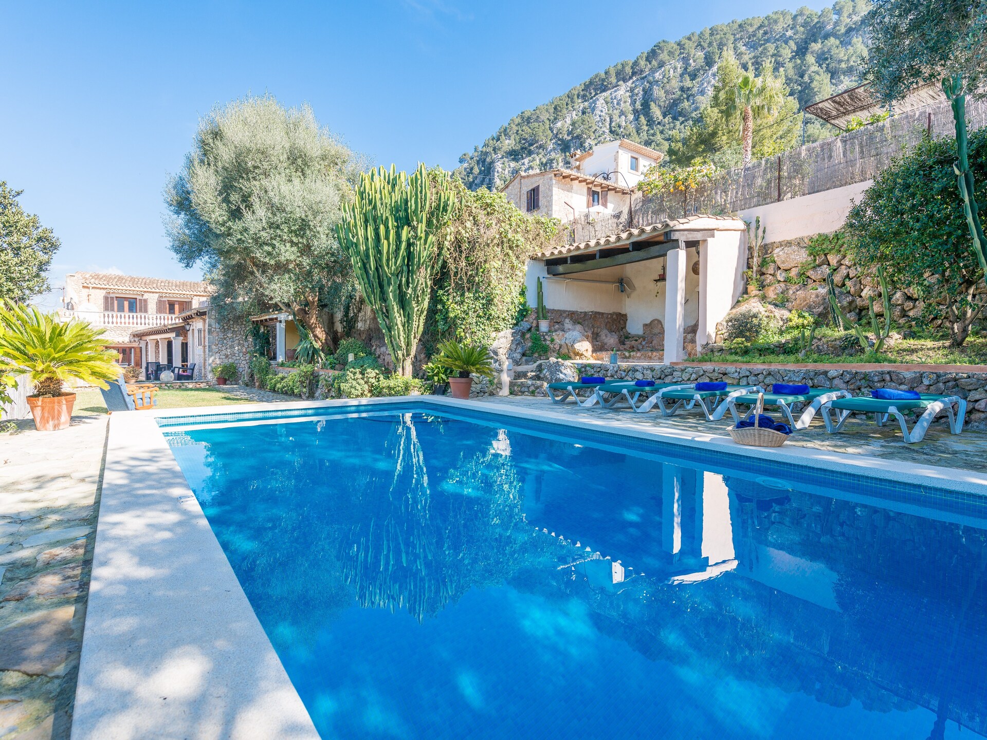 Villa Coste Can Moragues: privézwembad en golf op 900m van Pollença - foto 2