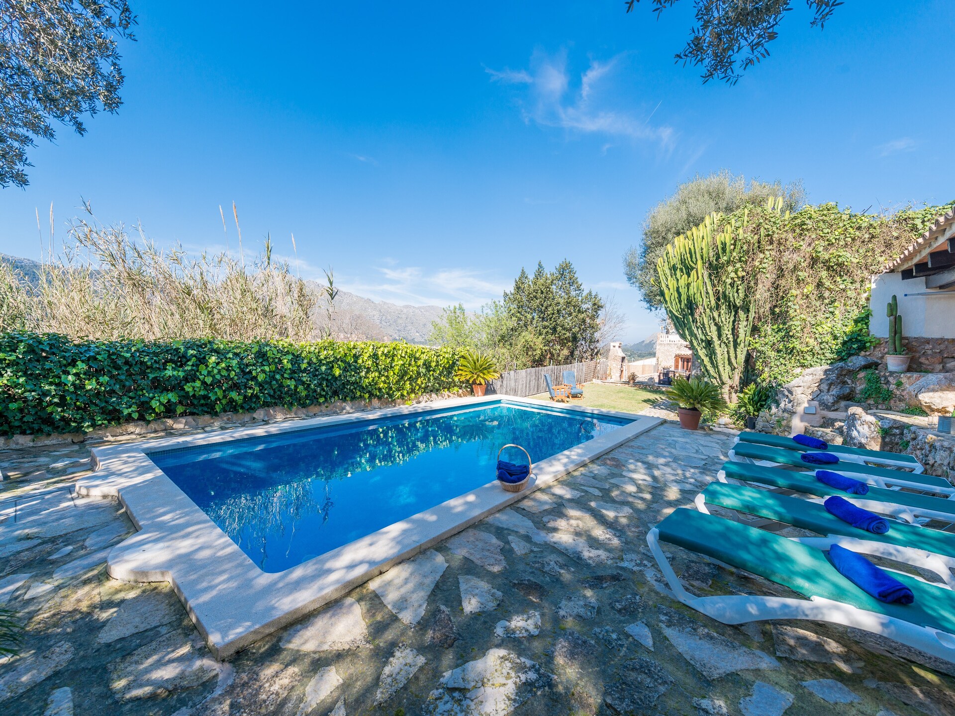 Villa Coste Can Moragues: privézwembad en golf op 900m van Pollença - foto 12