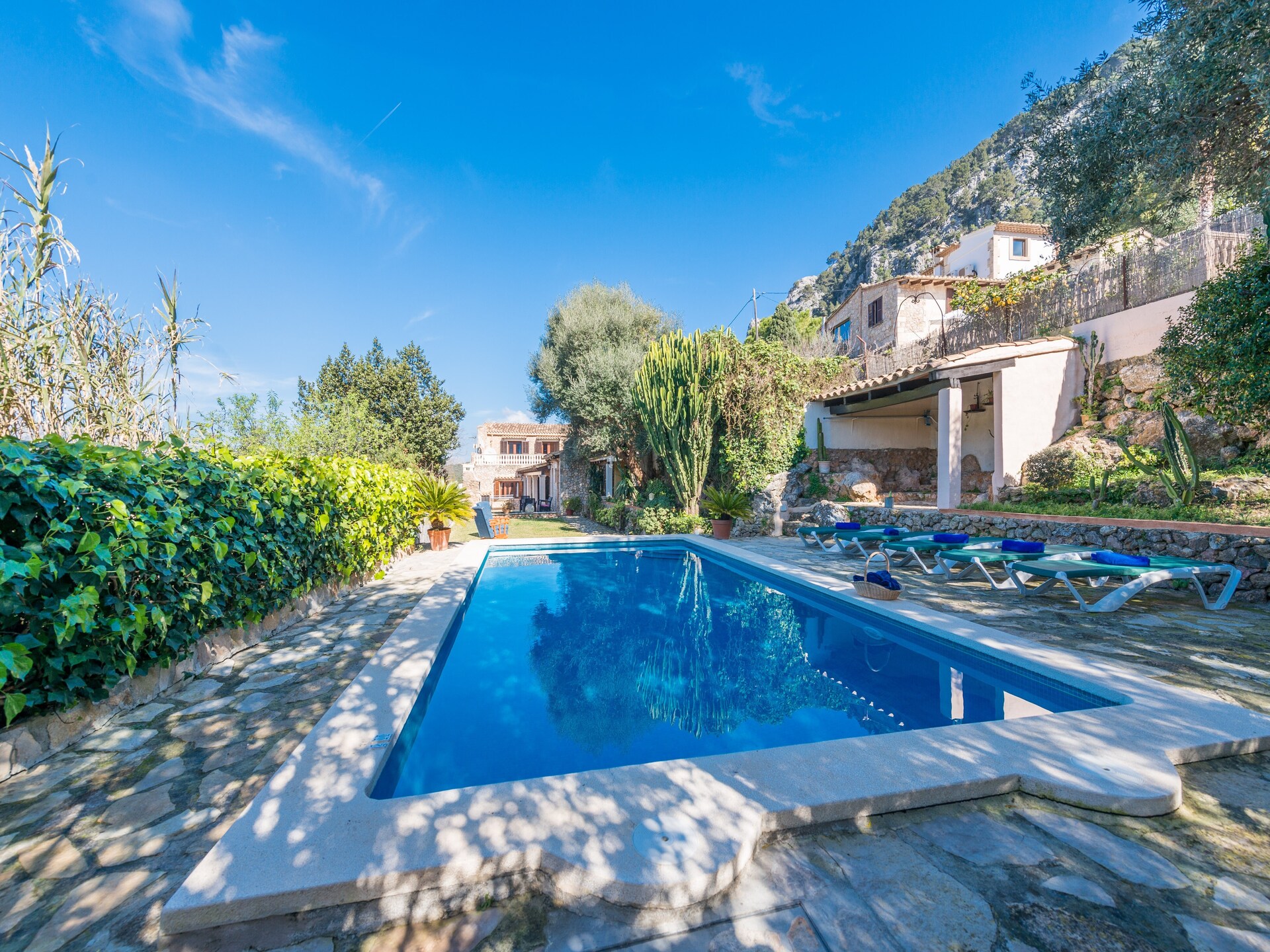 Villa Coste Can Moragues: privézwembad en golf op 900m van Pollença - foto 11