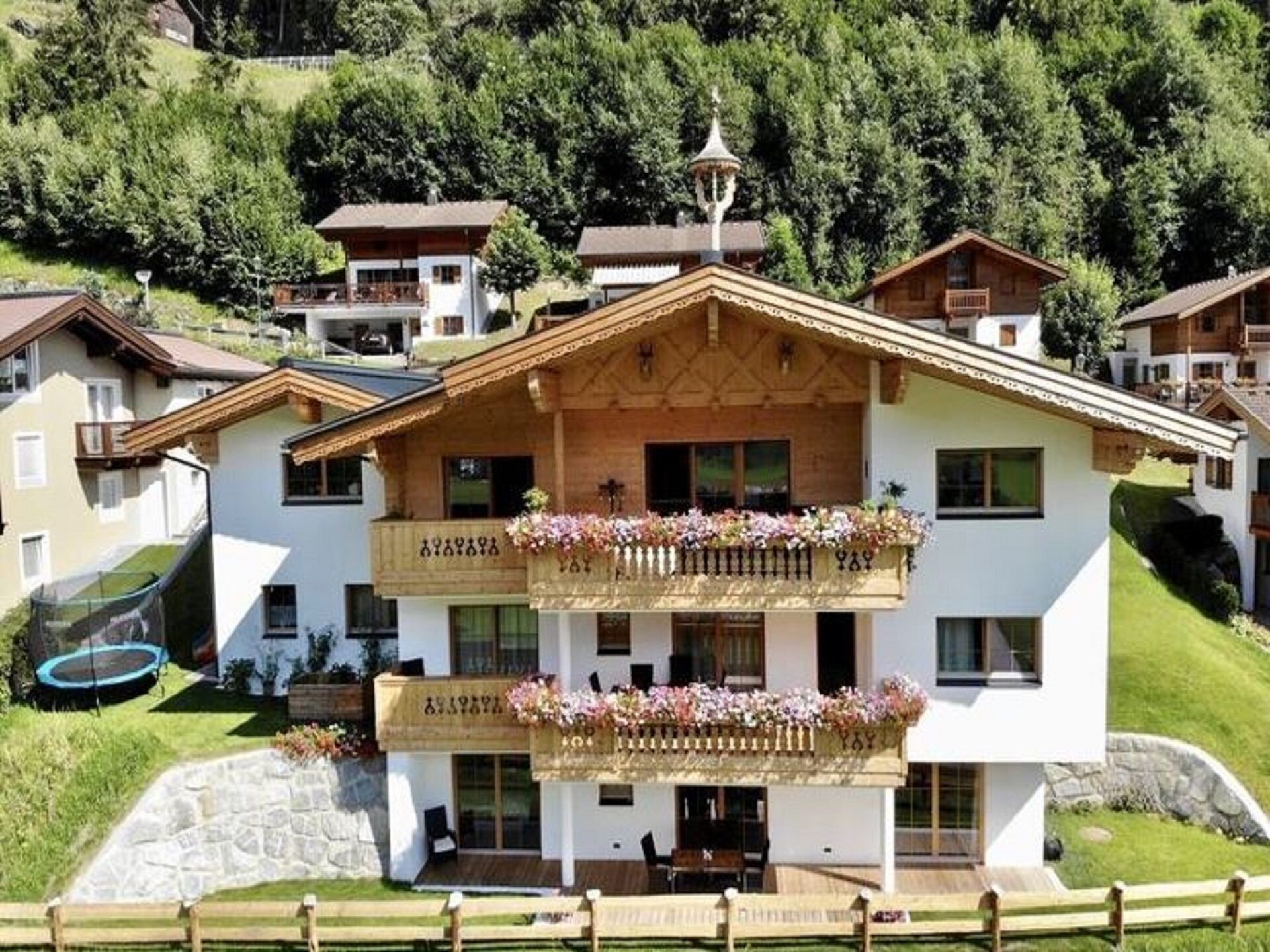 Salzach Appartement Wald 1: luxe vakantieverblijf voor 8 personen in Wald im Pinzgau - foto 1