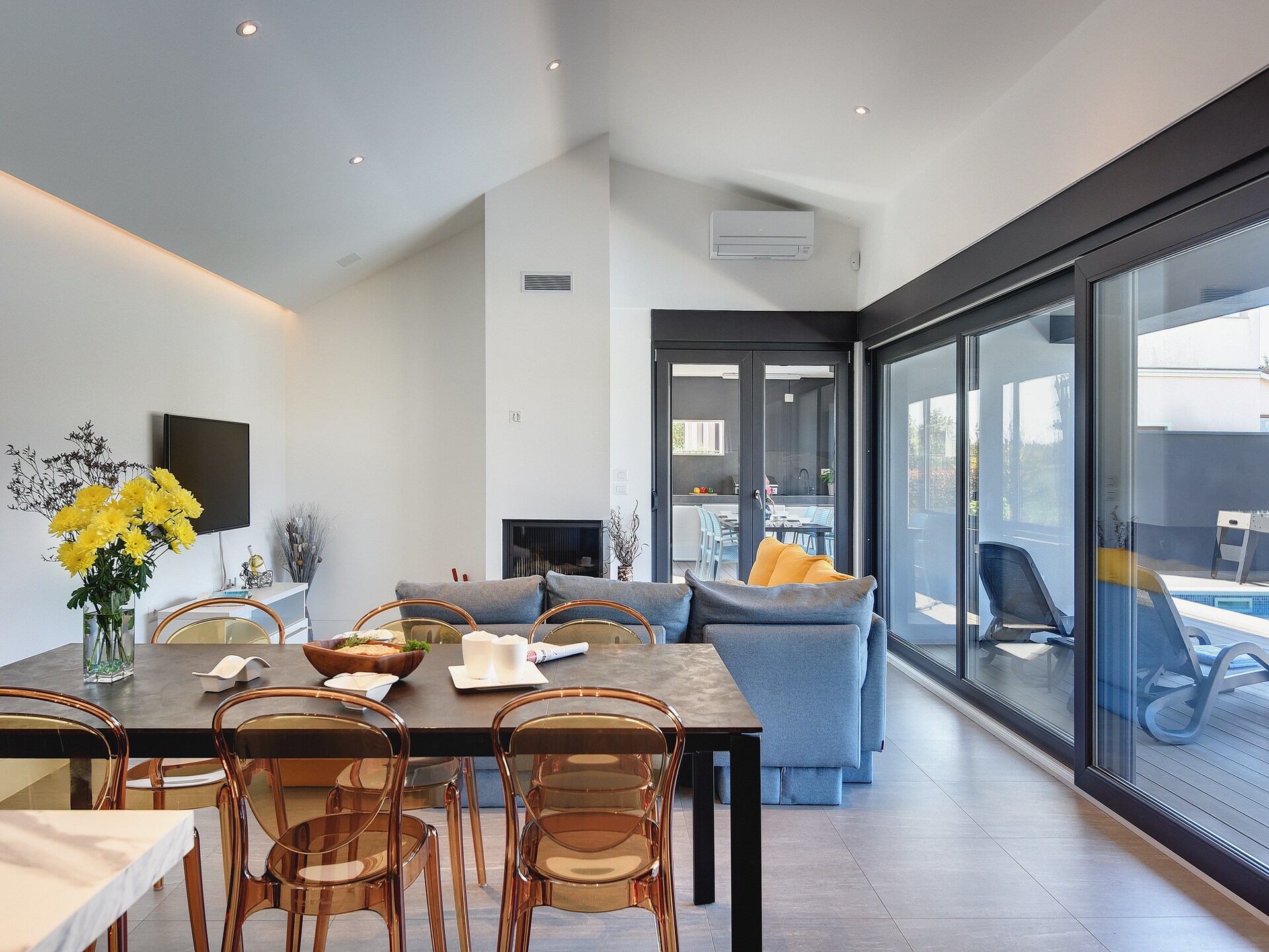Villa Linea in Valbandon: op 1 km van het centrum en de zee - foto 9