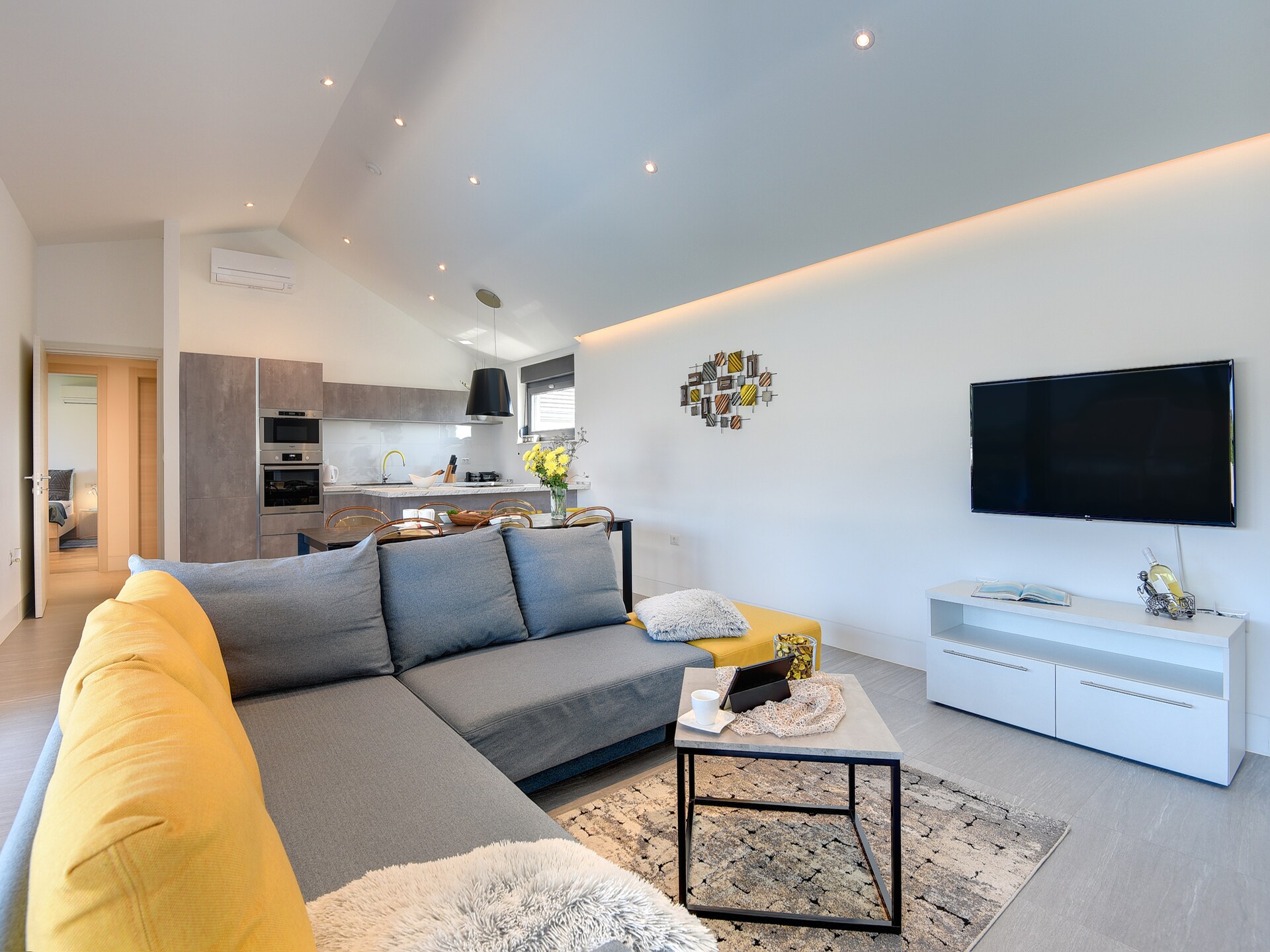 Villa Linea in Valbandon: op 1 km van het centrum en de zee - foto 7