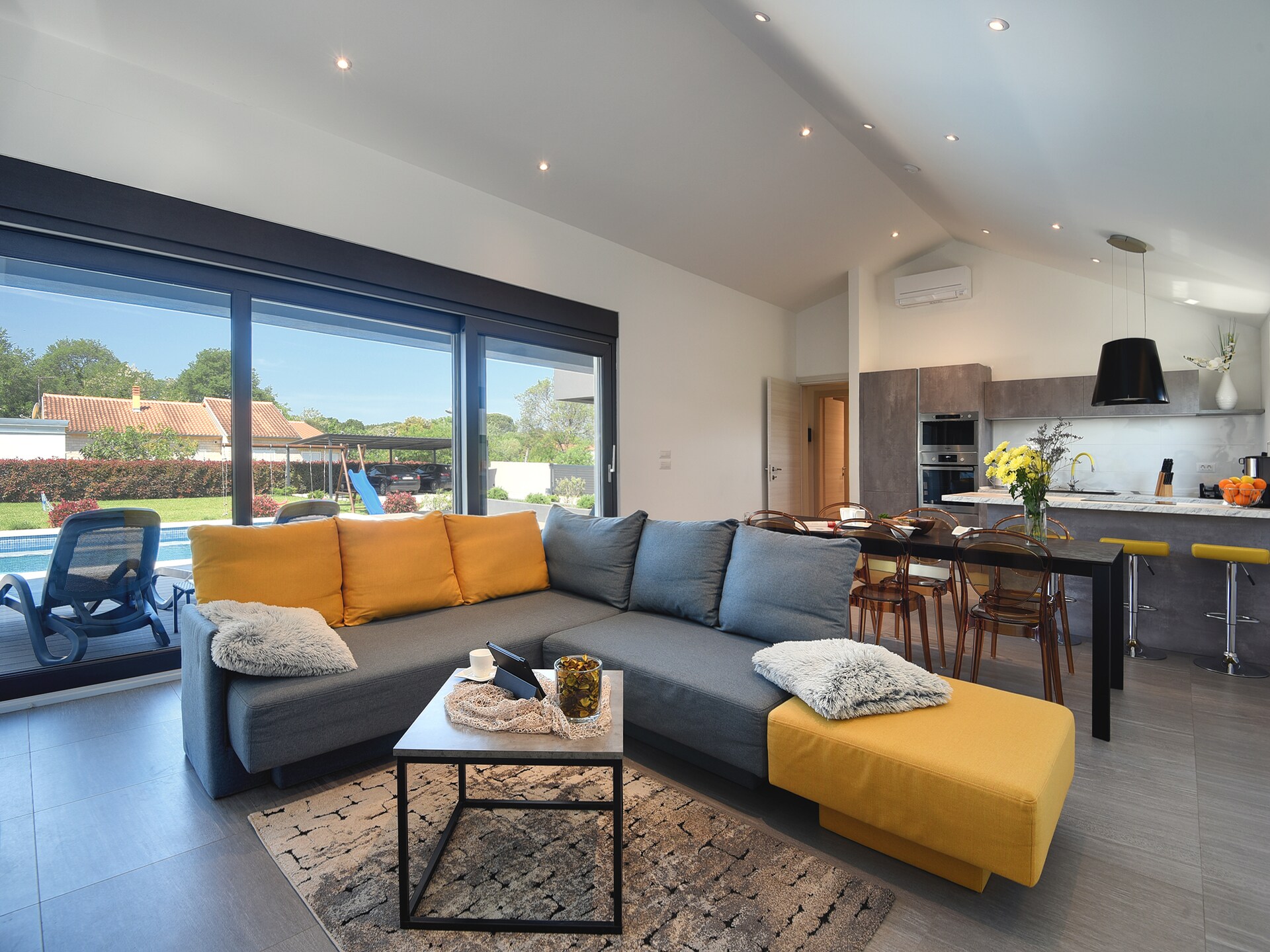Villa Linea in Valbandon: op 1 km van het centrum en de zee - foto 8