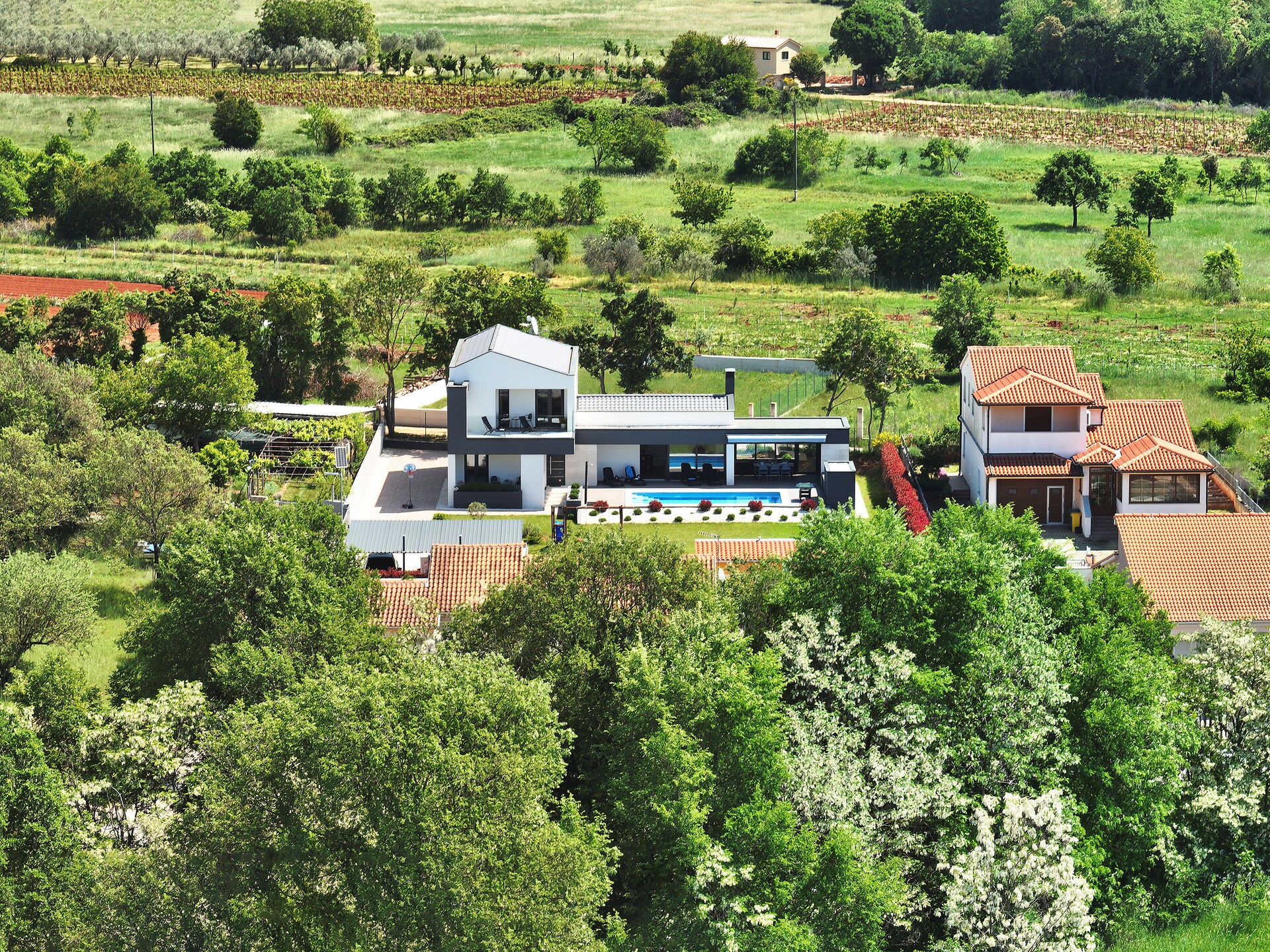 Villa Linea in Valbandon: op 1 km van het centrum en de zee - foto 31