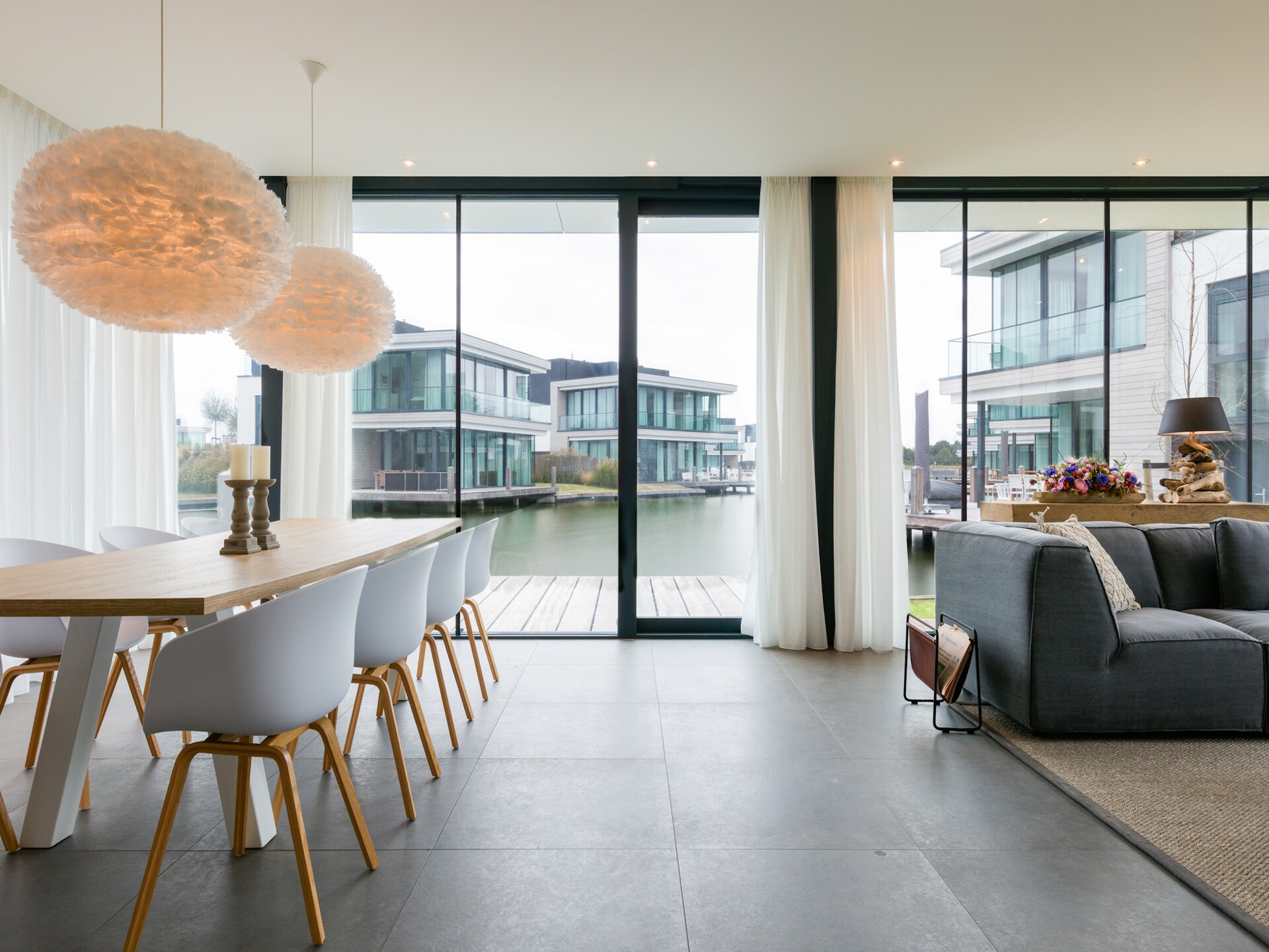 Luxe watervilla met Veerse Meer-zicht en 3 badkamers in Arnemuiden - foto 10