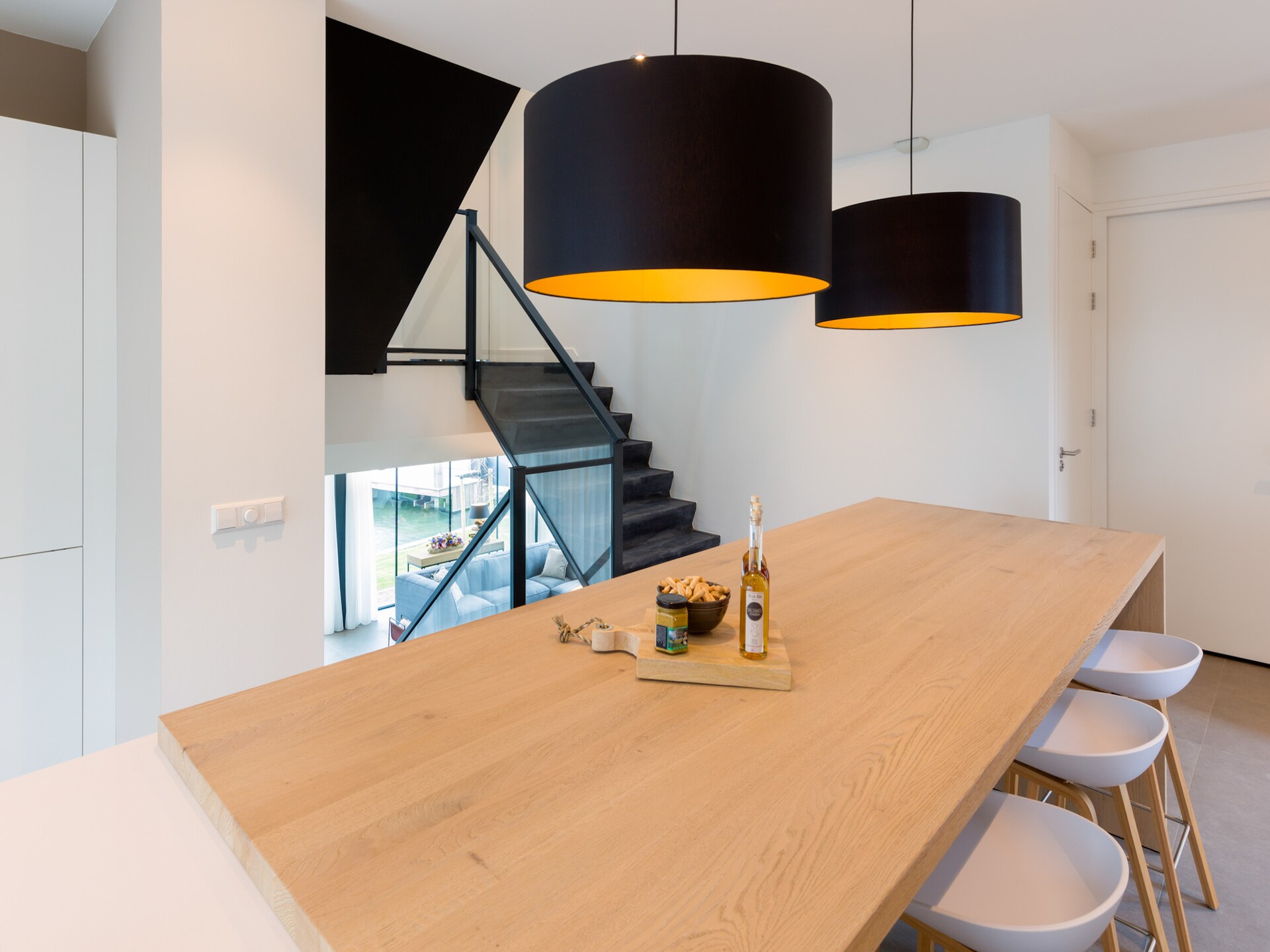 Luxe watervilla met Veerse Meer-zicht en 3 badkamers in Arnemuiden - foto 16