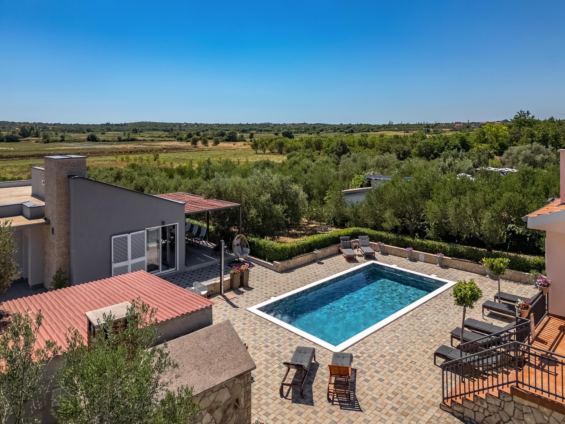Moderne villa voor 12 personen met privézwembad nabij Zadar - foto 9