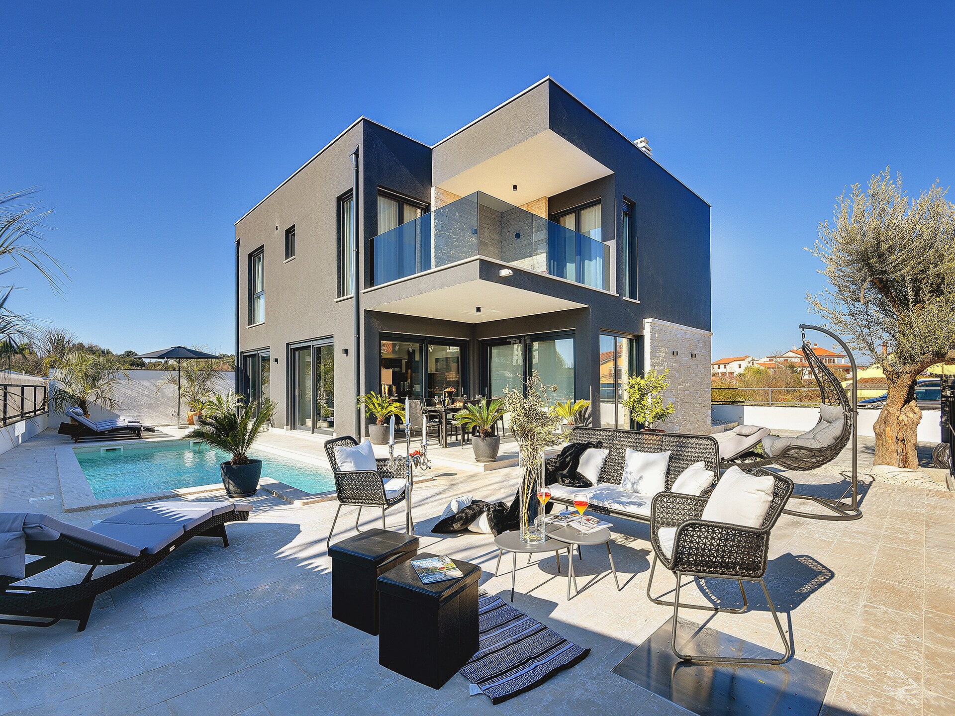 Villa Orion in Rovinj: Elegante villa met privézwembad, sauna en bubbelbad voor 10 personen - foto 10