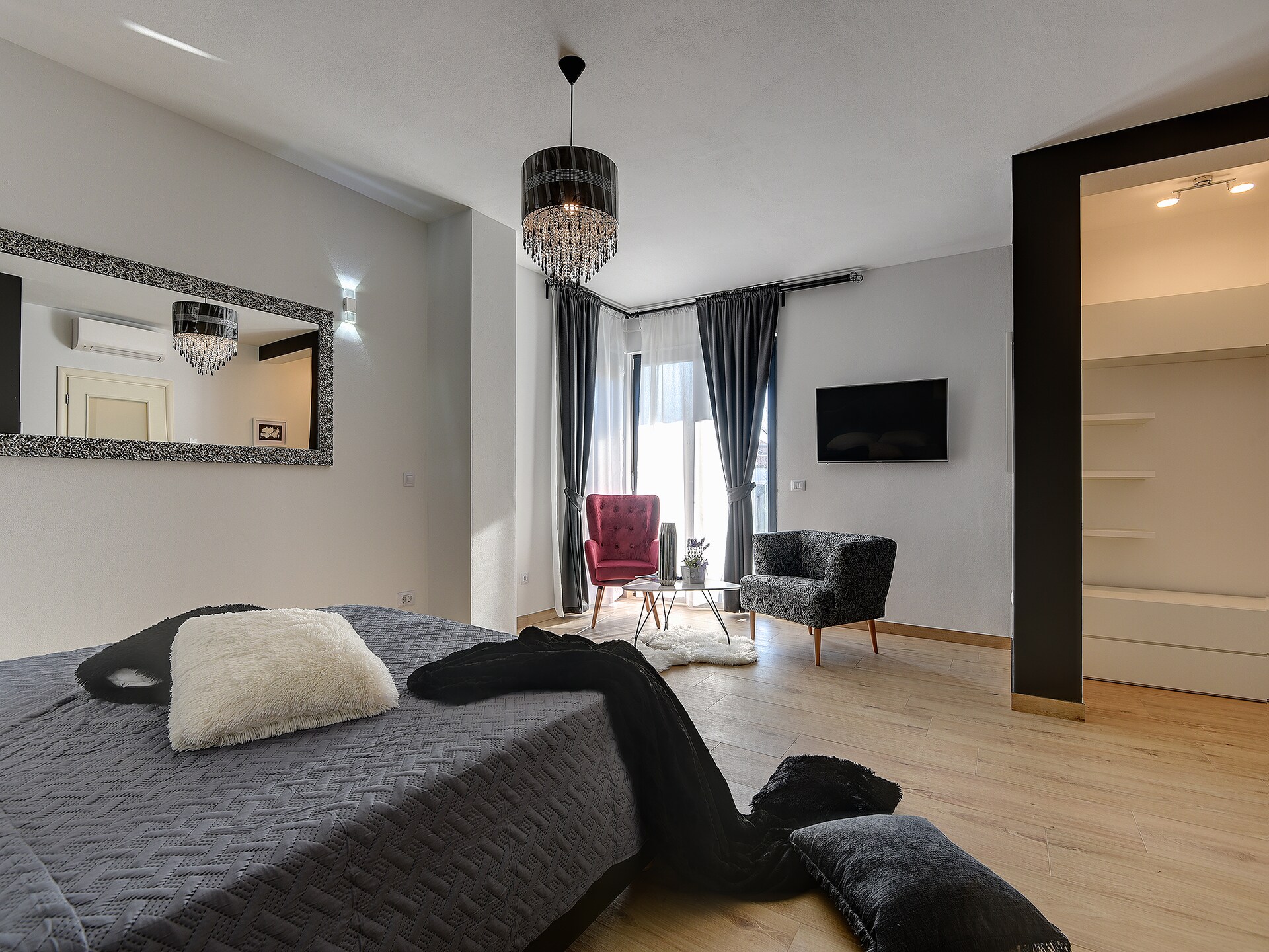 Villa Orion in Rovinj: Elegante villa met privézwembad, sauna en bubbelbad voor 10 personen - foto 26