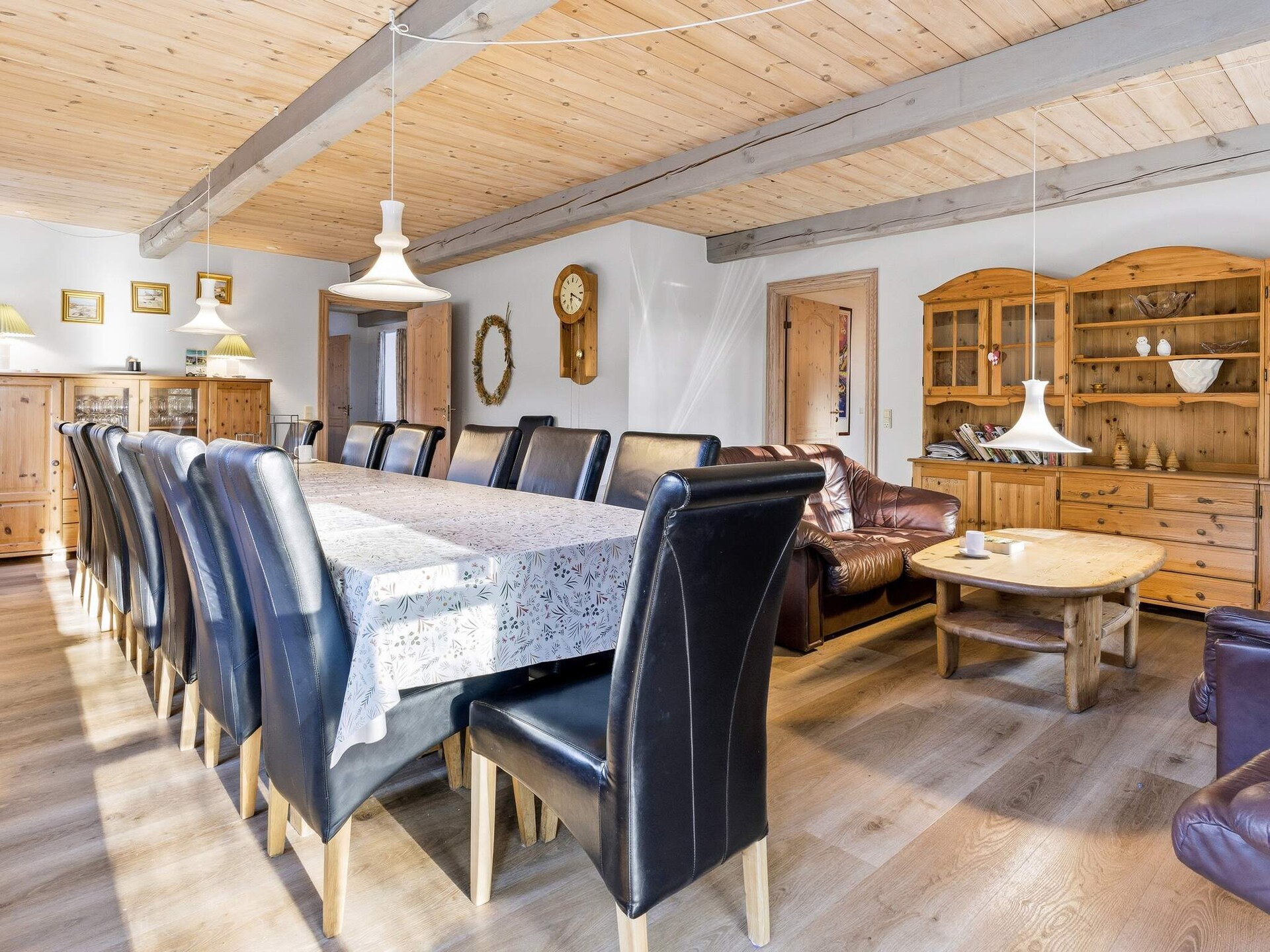 Reetgedekt vakantiehuis voor 18 personen met privémeer en jachthut op 10 meter van zee - foto 14