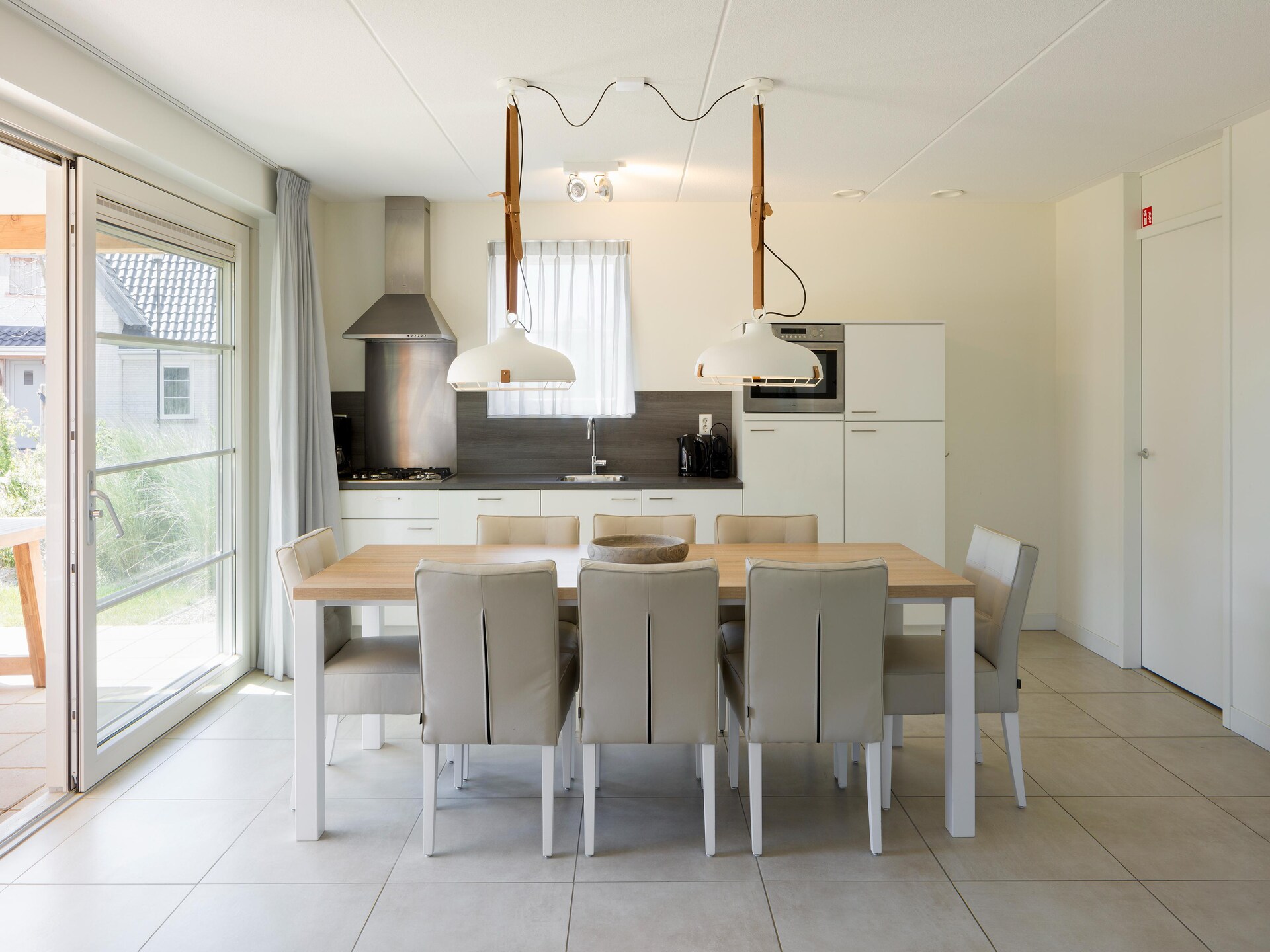 Luxe vrijstaande villa voor 8 personen op Beach Resort Nieuwvliet-Bad - foto 2