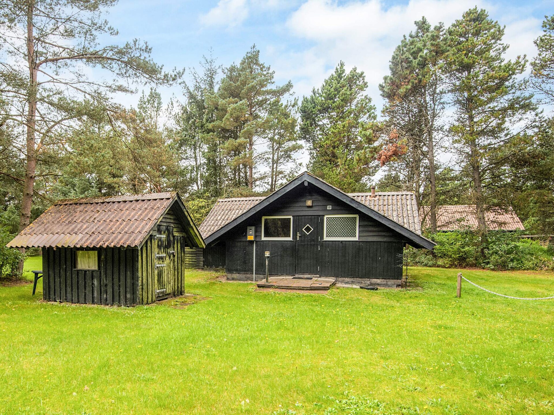 4-persoons vakantiehuis in Oksbøl op 1,2 km van de zee - foto 1