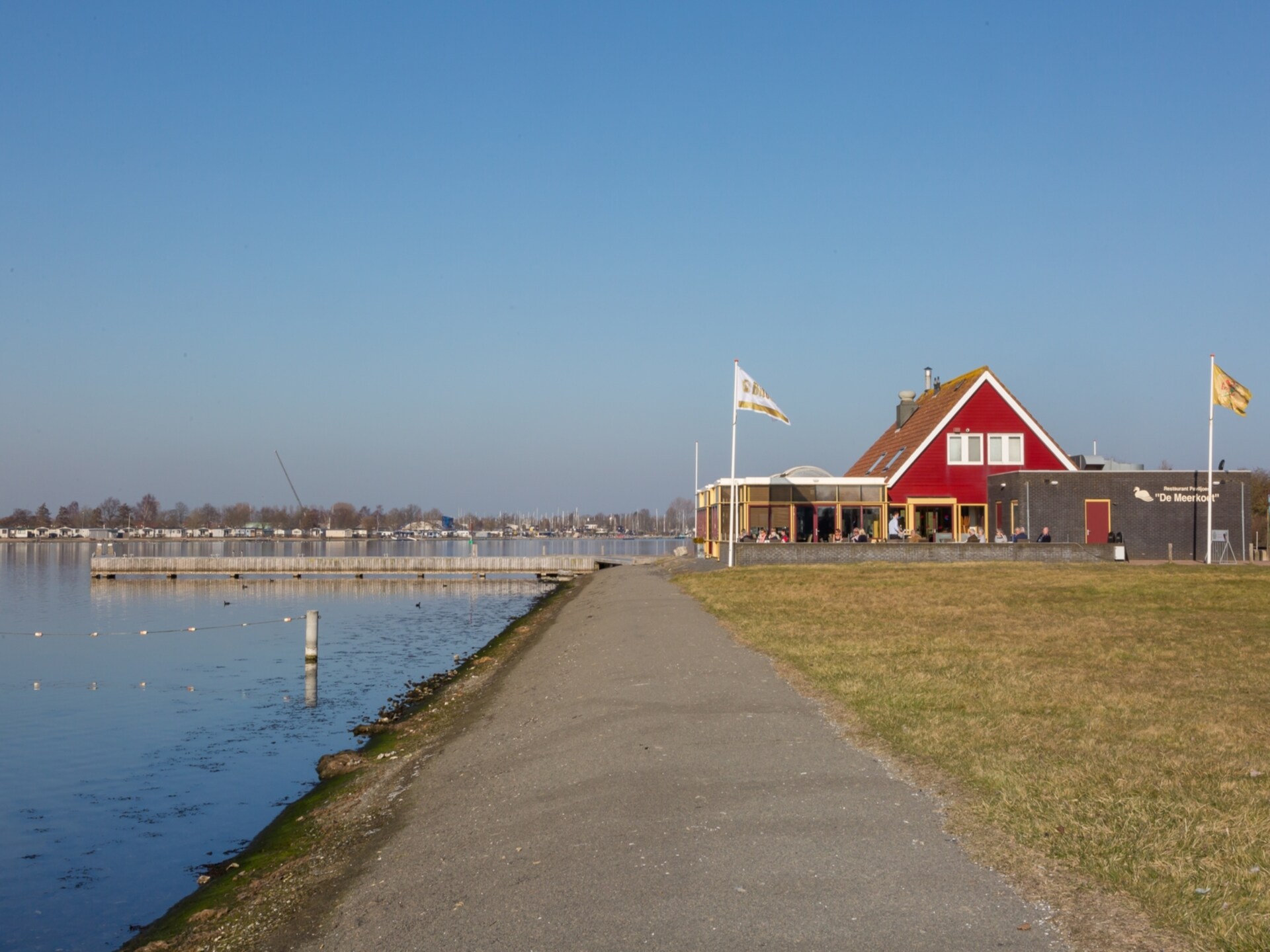Vrijstaand vakantiehuis aan Veerse Meer met tuin en golfbaan - foto 29
