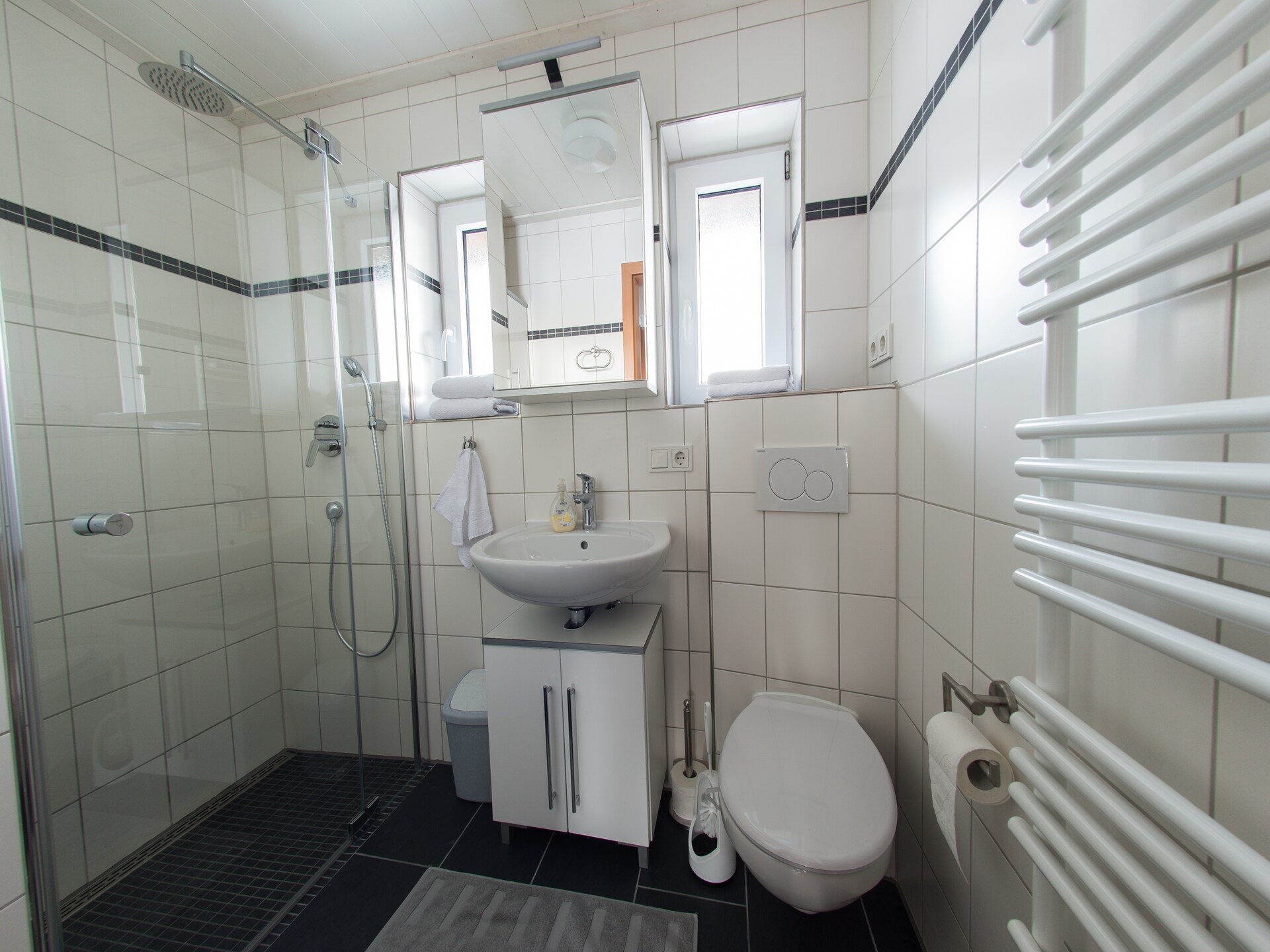 Knus vakantiehuis met privésauna bij Burggen, vlakbij de Alpen - foto 14