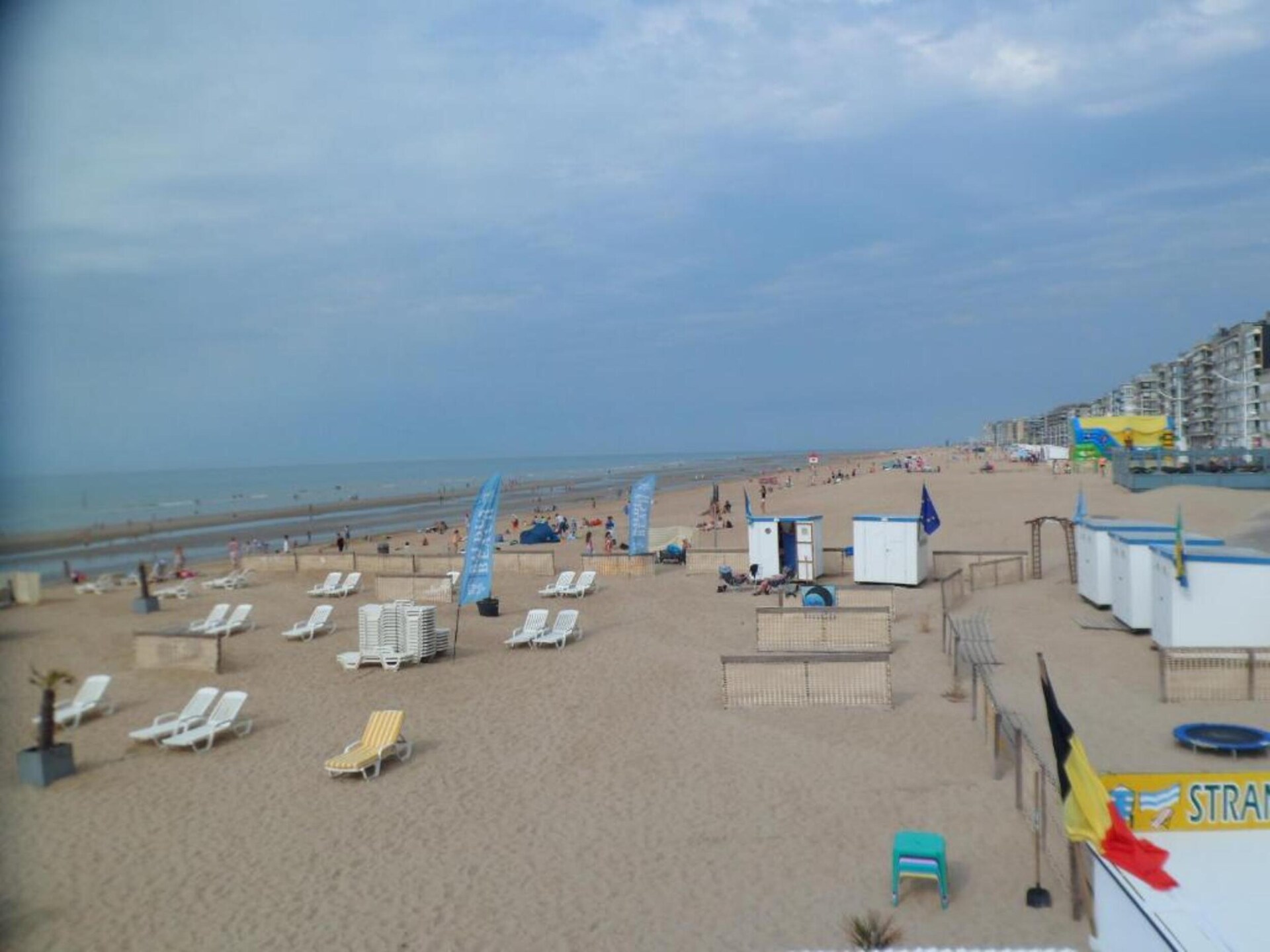 Licht en ruim appartement met terras op 100 meter van het strand in De Panne - foto 32