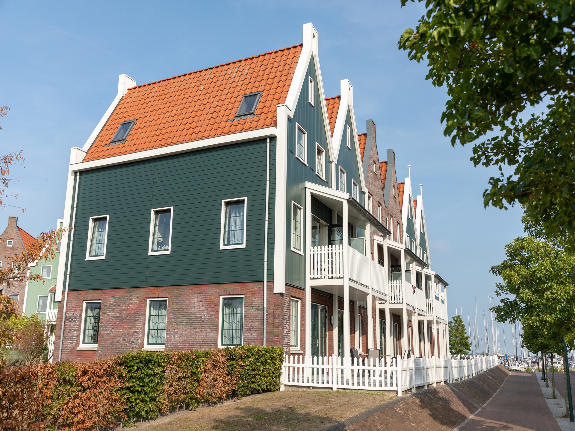 Modern vakantiehuis aan het water in Marinapark Volendam - foto 19