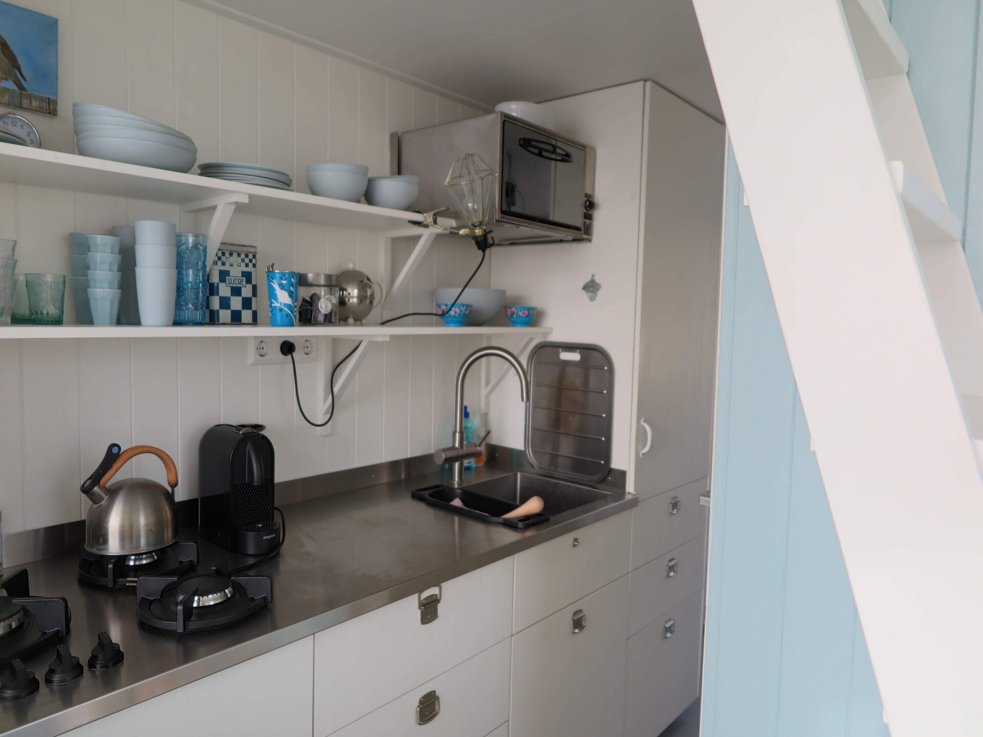 Slaapstrandhuisje Dishoek 60: slapen met de golven als achtergrondmuziek - foto 3