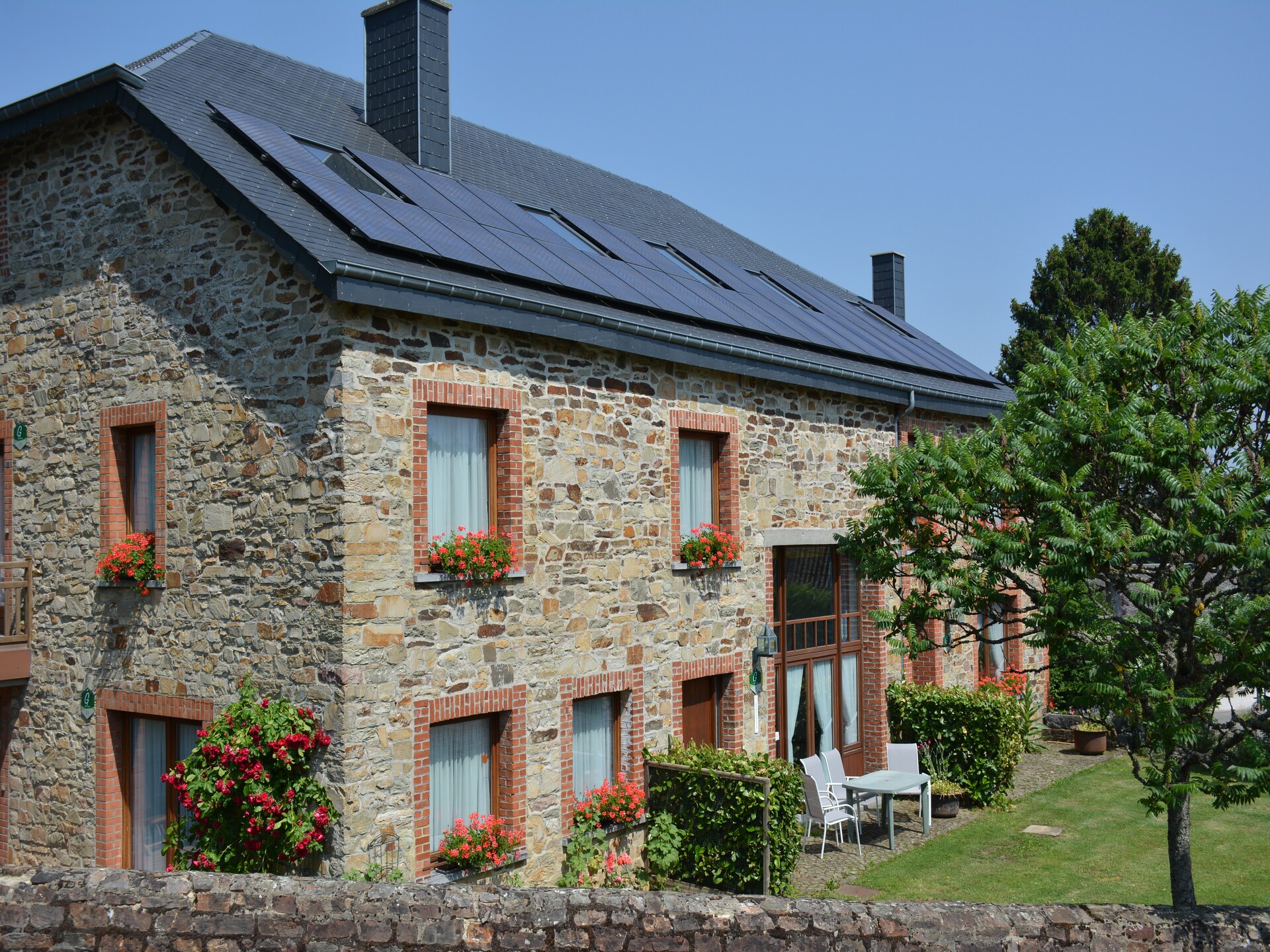 12-persoons vakantiehuis met tuin in Daverdisse - foto 17