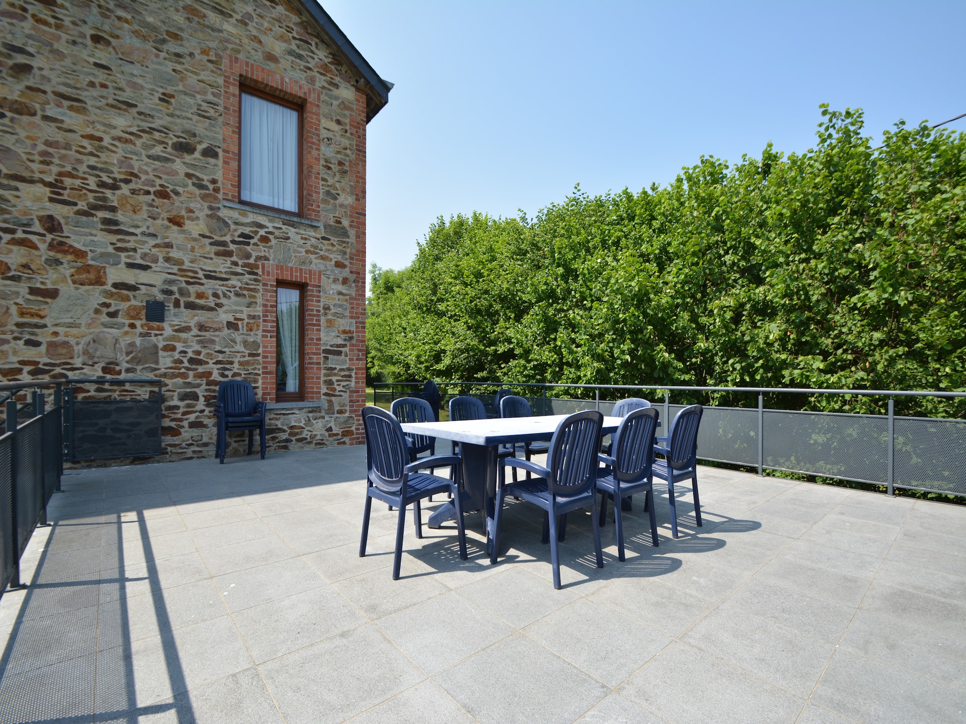 12-persoons vakantiehuis met tuin in Daverdisse - foto 16