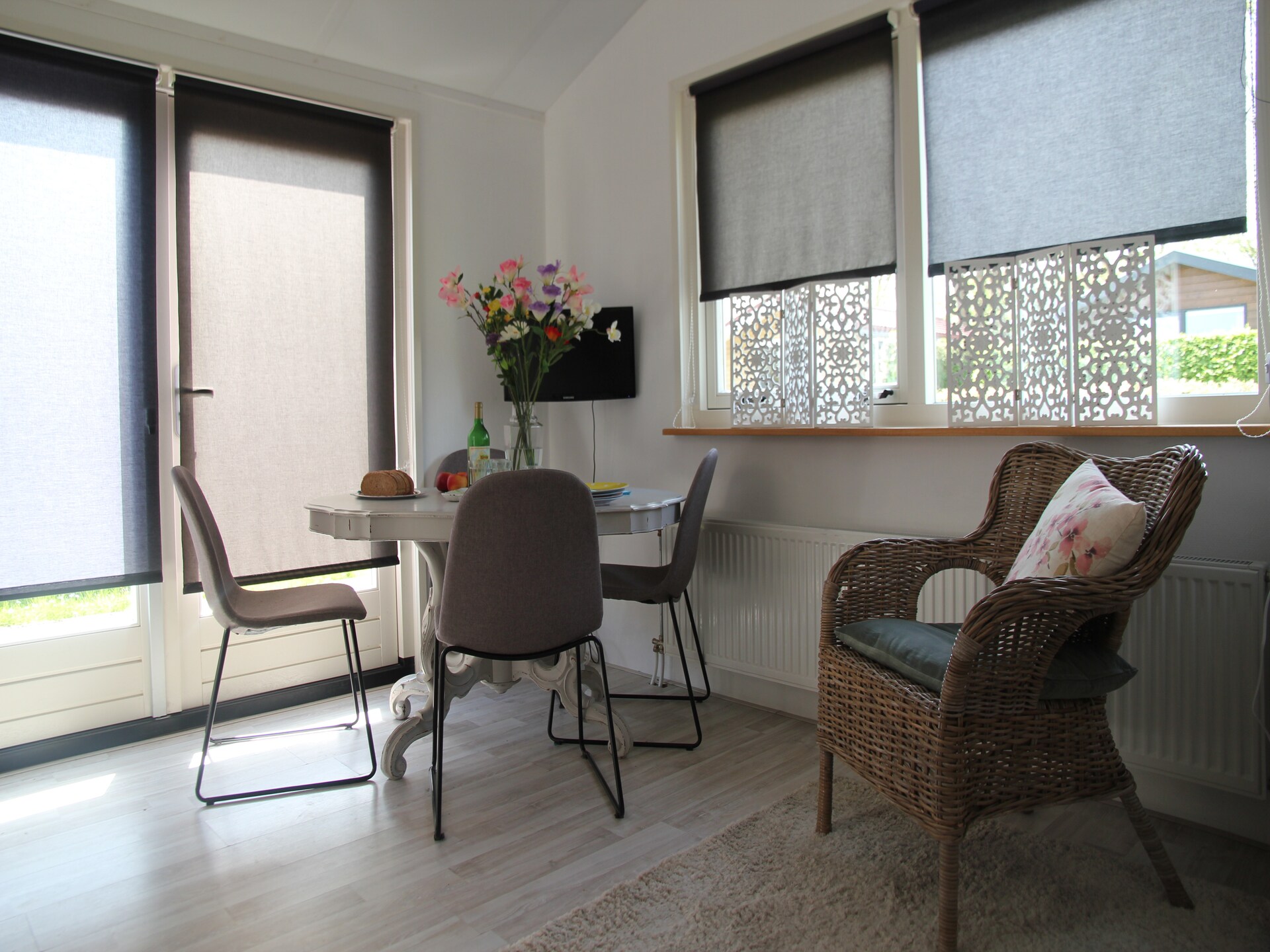 Landelijke bungalow bij zee met hondvriendelijk bos in Warmenhuizen - foto 12