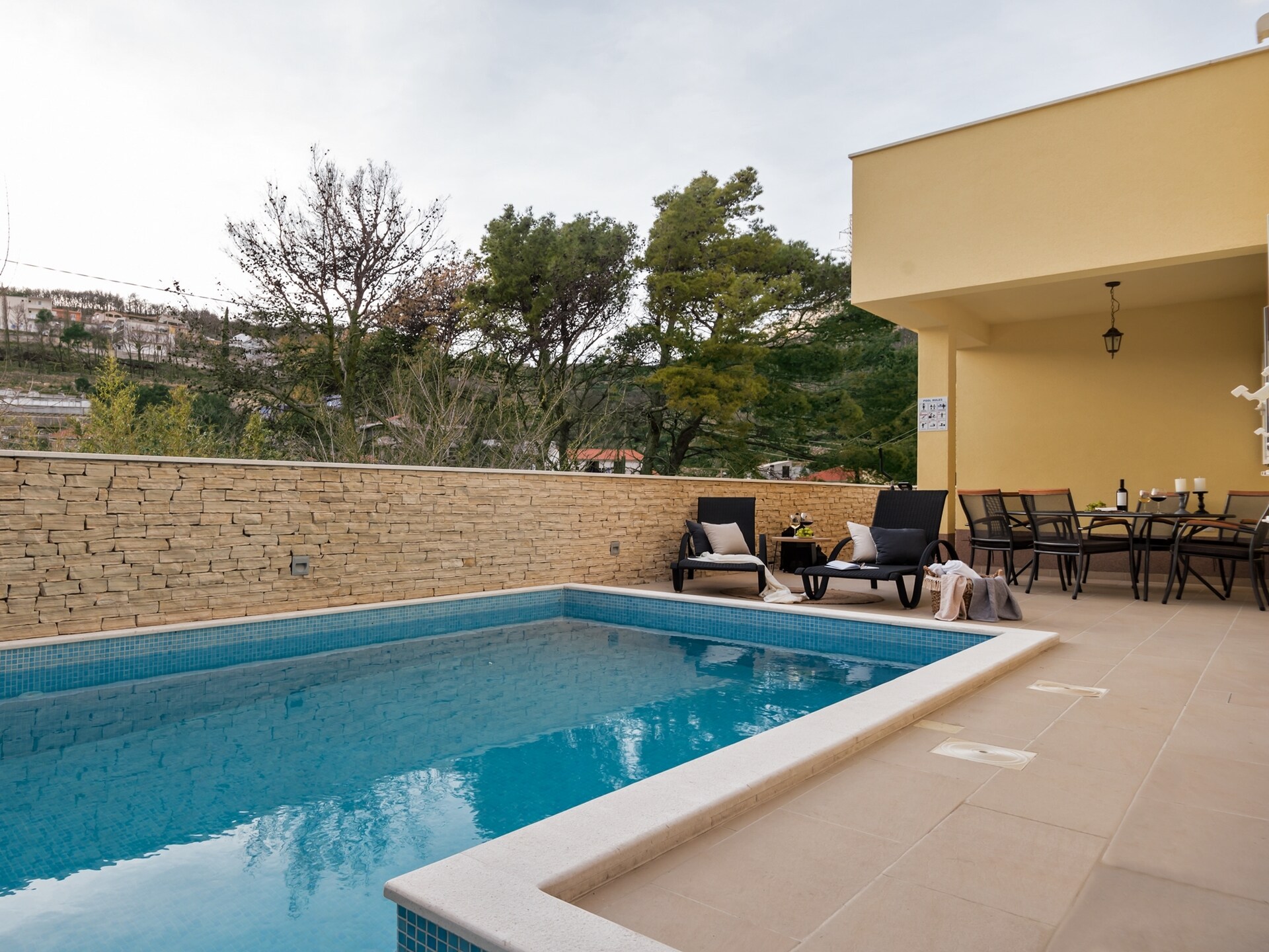 Ruime villa voor 9 personen met privézwembad bij Split - foto 36