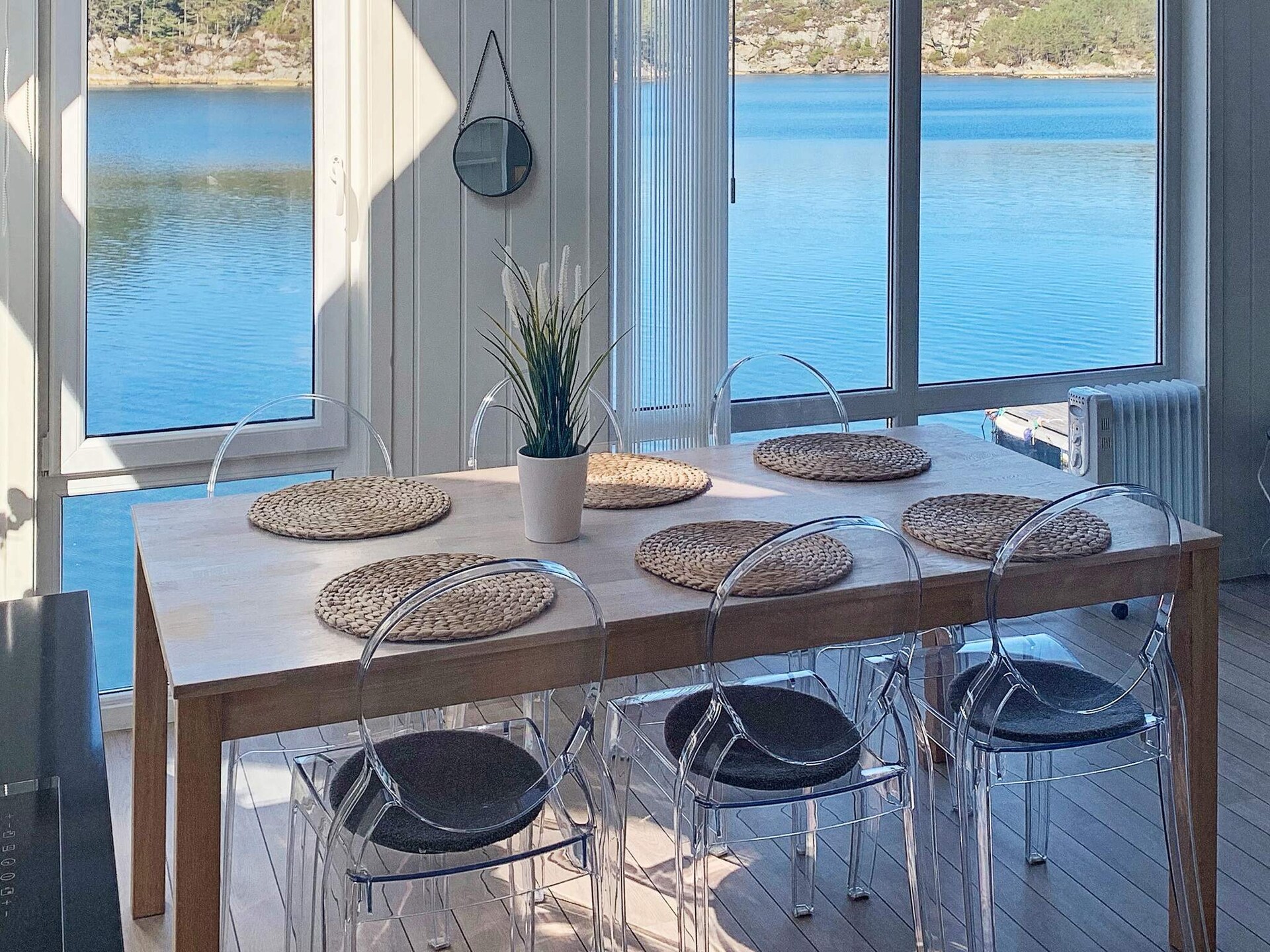 Authentiek vissershuis direct aan het fjord bij Urangsvåg - foto 10