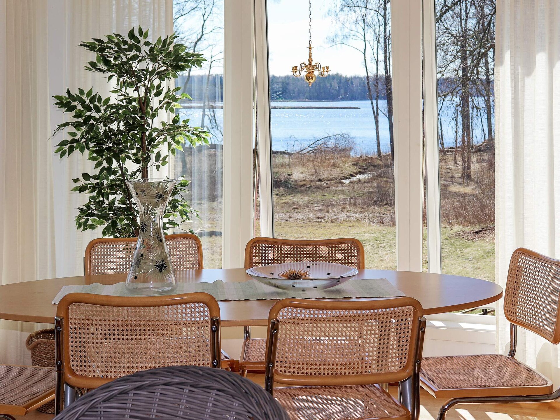 Vrijstaand vakantiehuis met sauna en zicht op Kalvsjön in Jämtland - foto 14