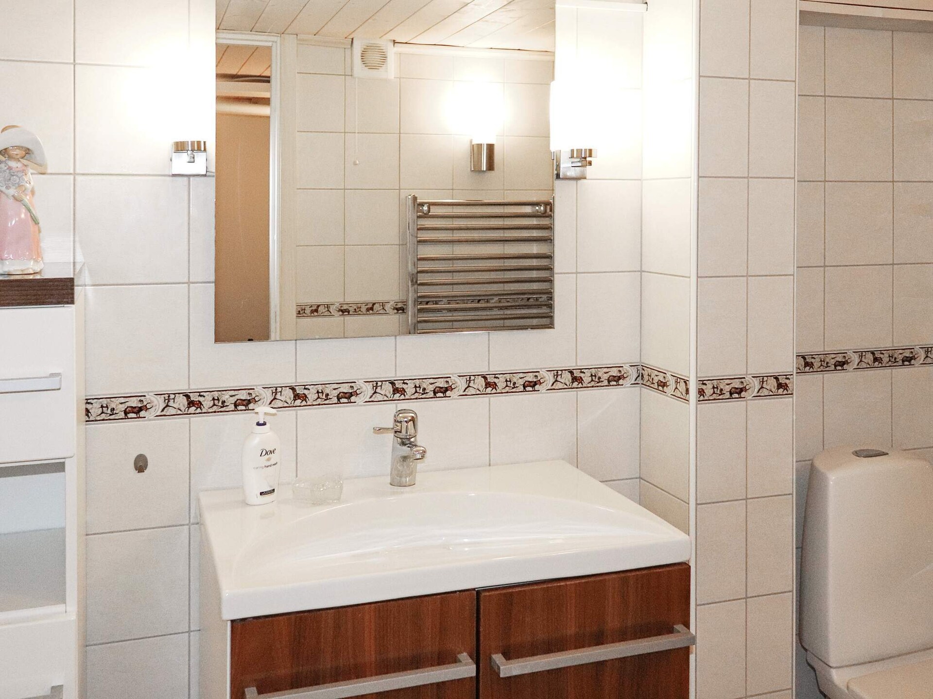 Vrijstaand vakantiehuis met sauna en zicht op Kalvsjön in Jämtland - foto 20
