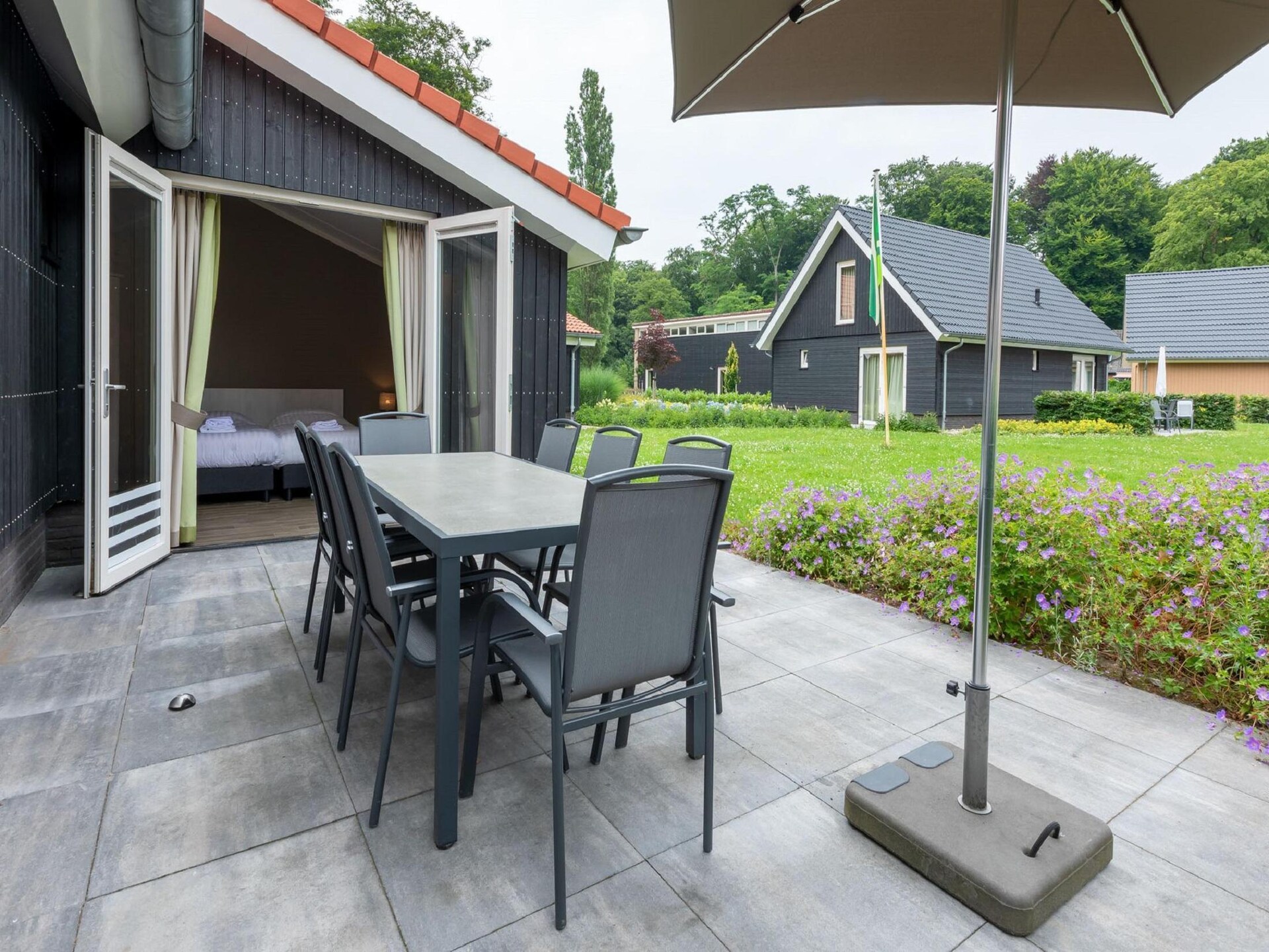 Villapark Ehzerburg 2: Luxe vakantievilla voor 8 personen in Almen - foto 12