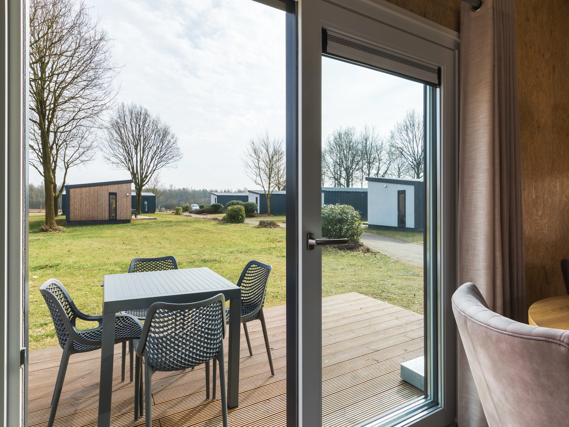 Vrijstaand chalet in hartje Drenthe, op rustig vakantiepark met zwembad - foto 6