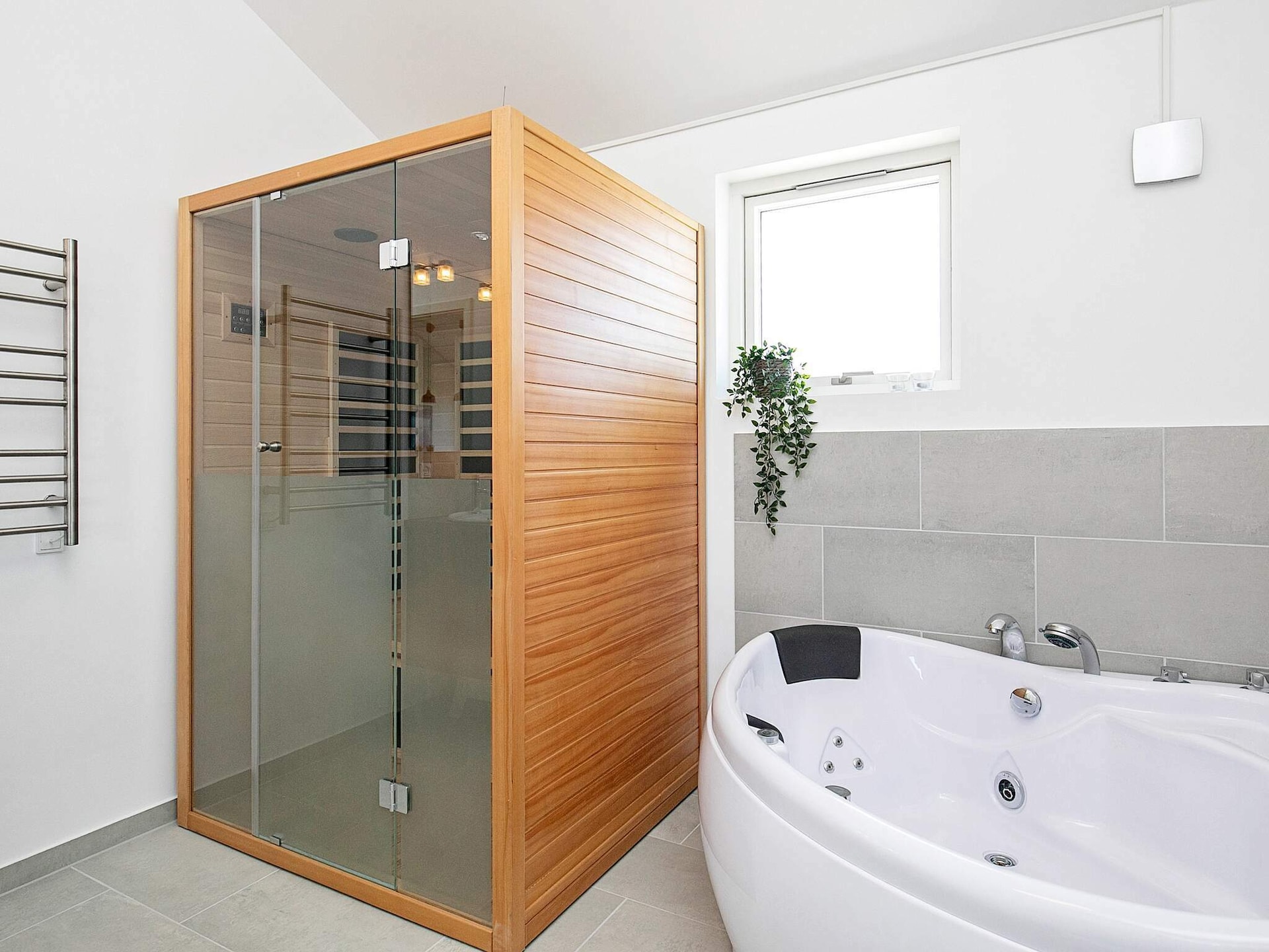 Luxe vrijstaand vakantiehuis met whirlpool en sauna nabij Grønhøj Strand - foto 19